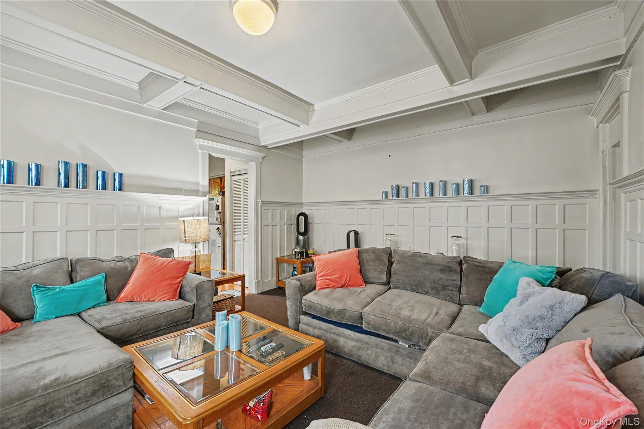 176 Archer Avenue Property Photo 8