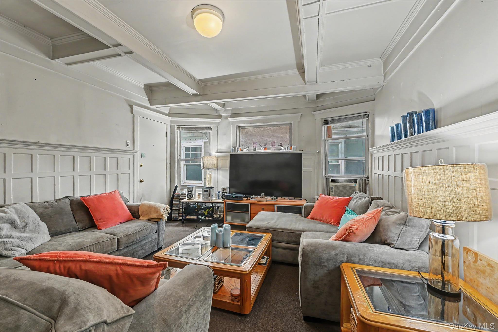 176 Archer Avenue Property Photo 9