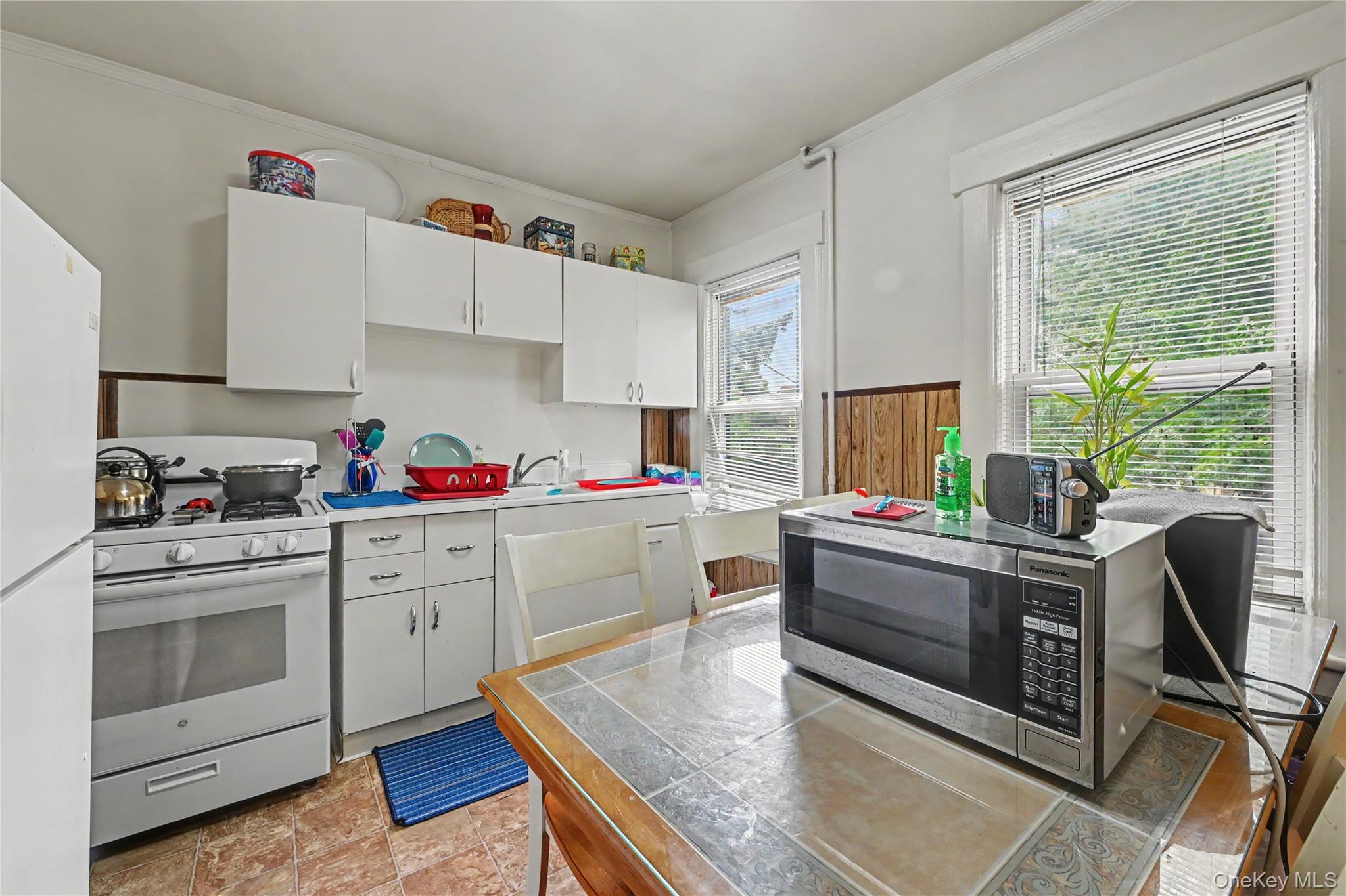 176 Archer Avenue Property Photo 13