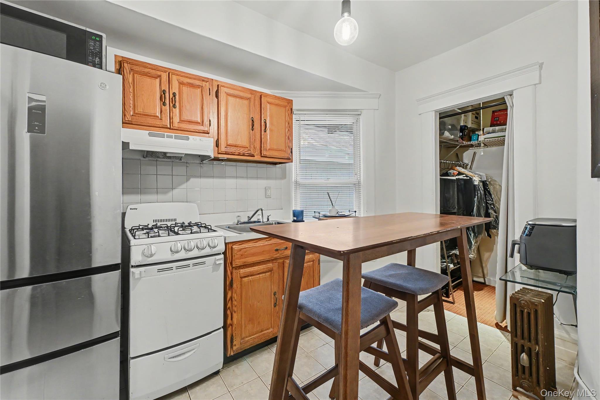 176 Archer Avenue Property Photo 18
