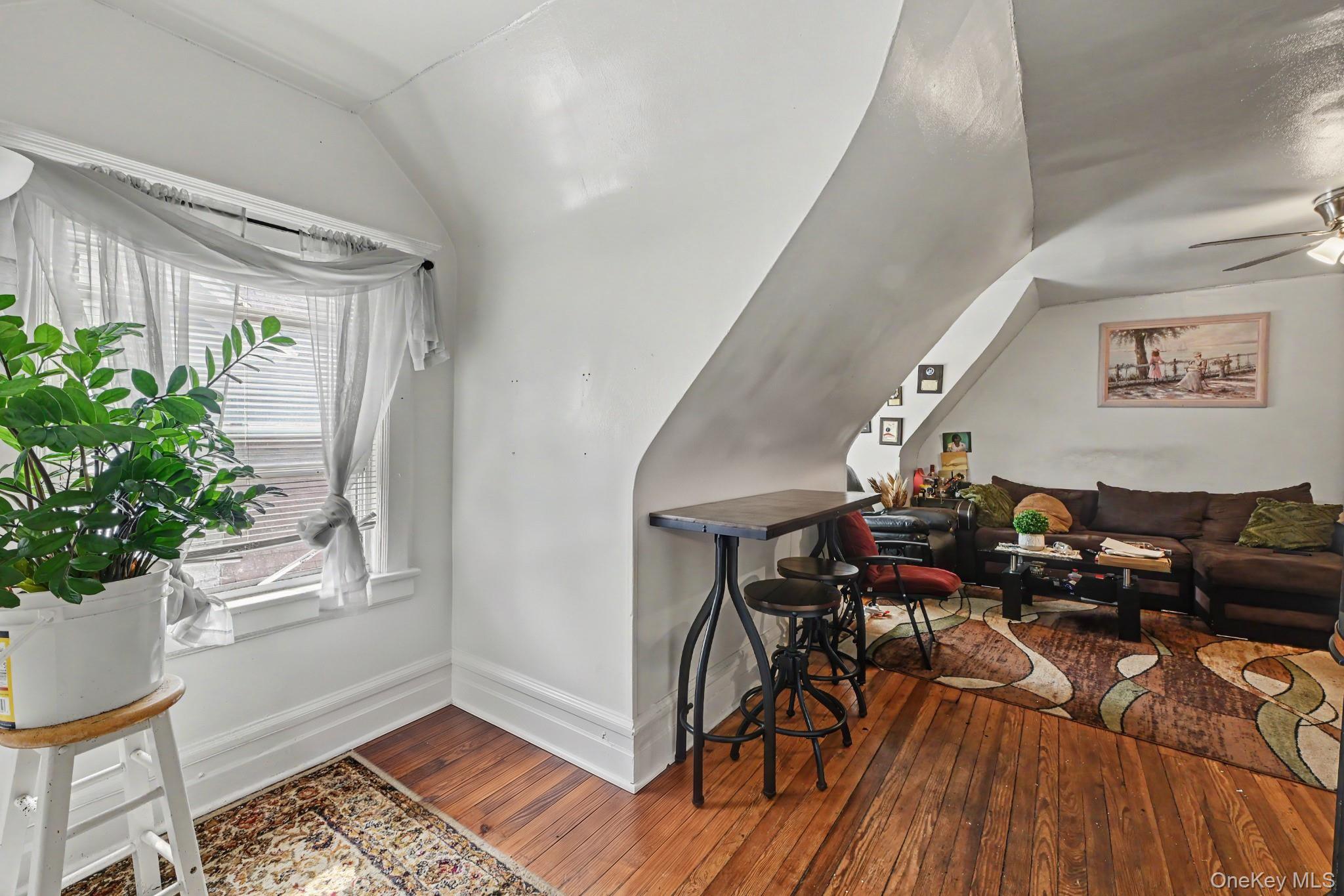 176 Archer Avenue Property Photo 25