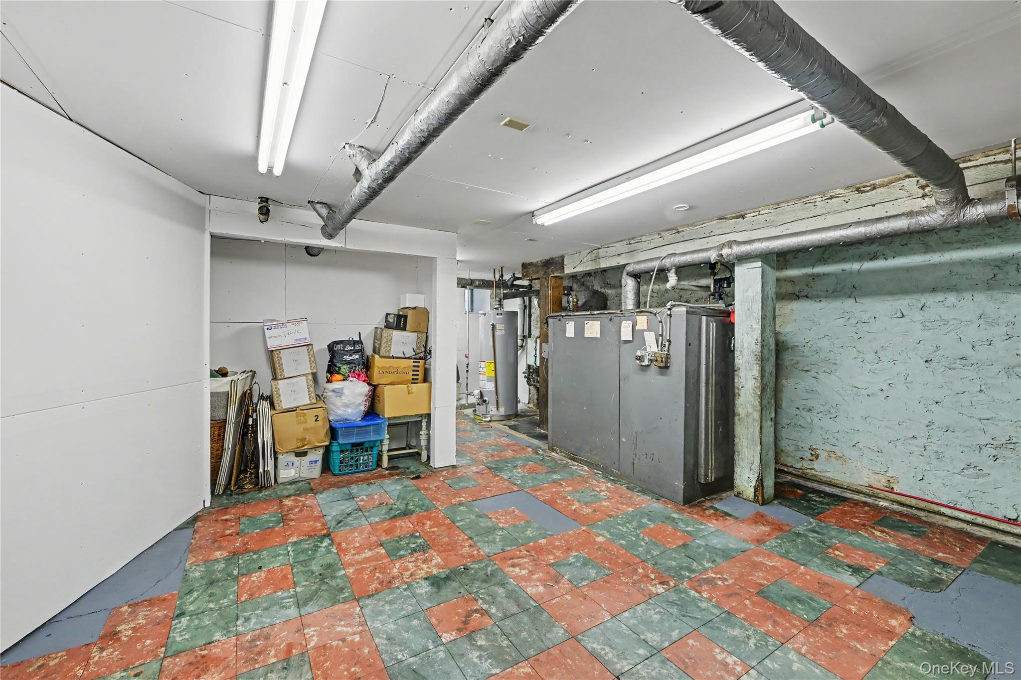 176 Archer Avenue Property Photo 38