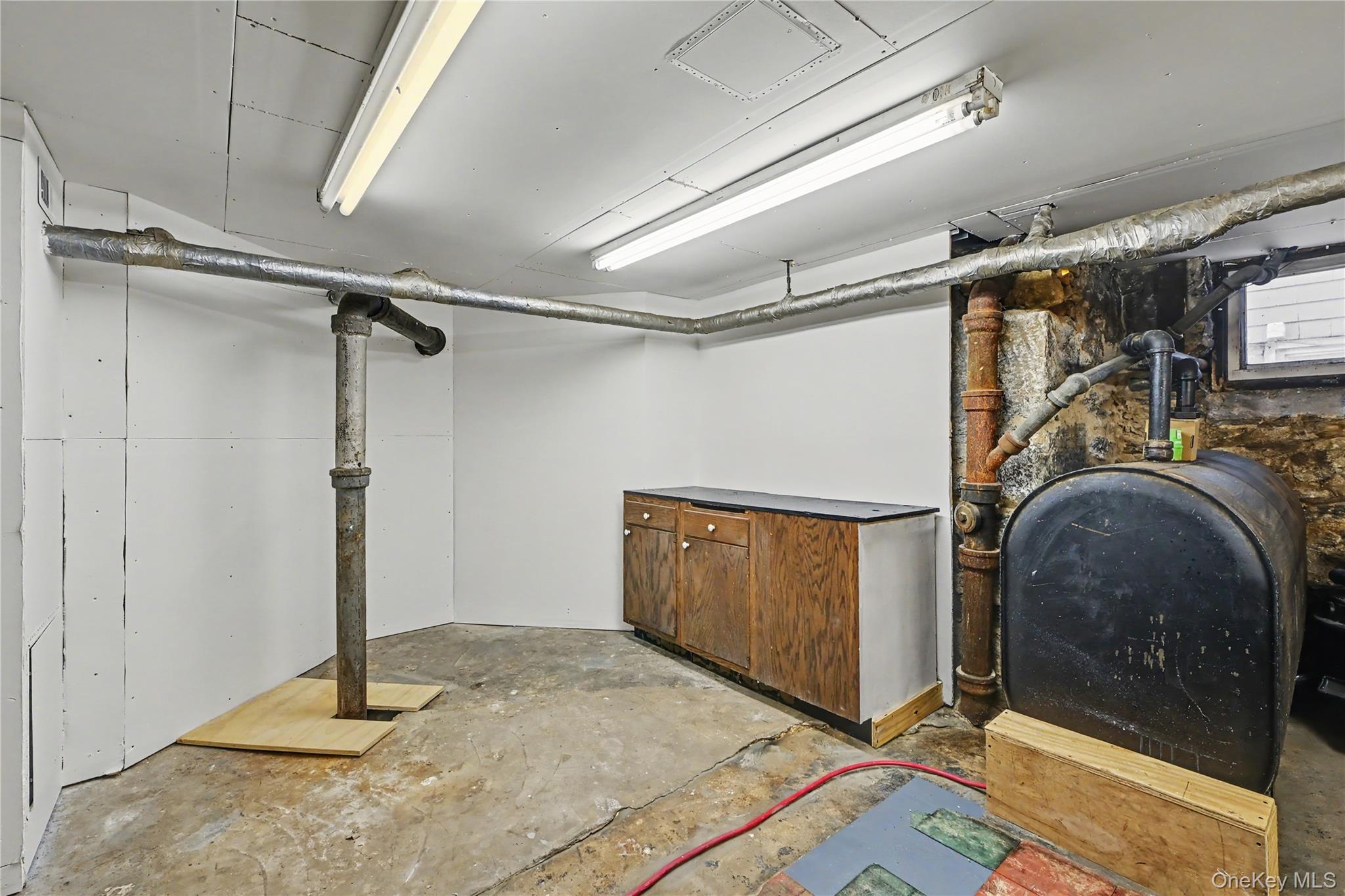 176 Archer Avenue Property Photo 39