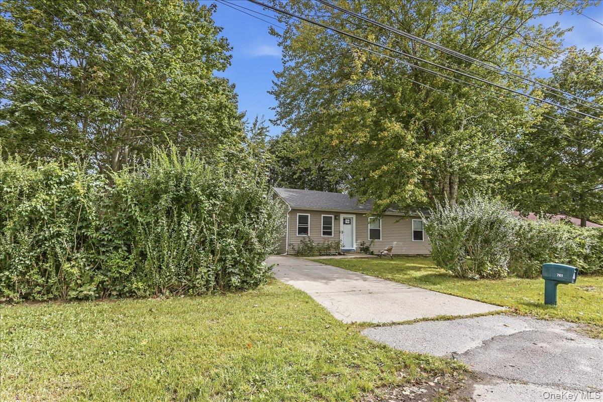761 Provost Avenue Property Photo 3