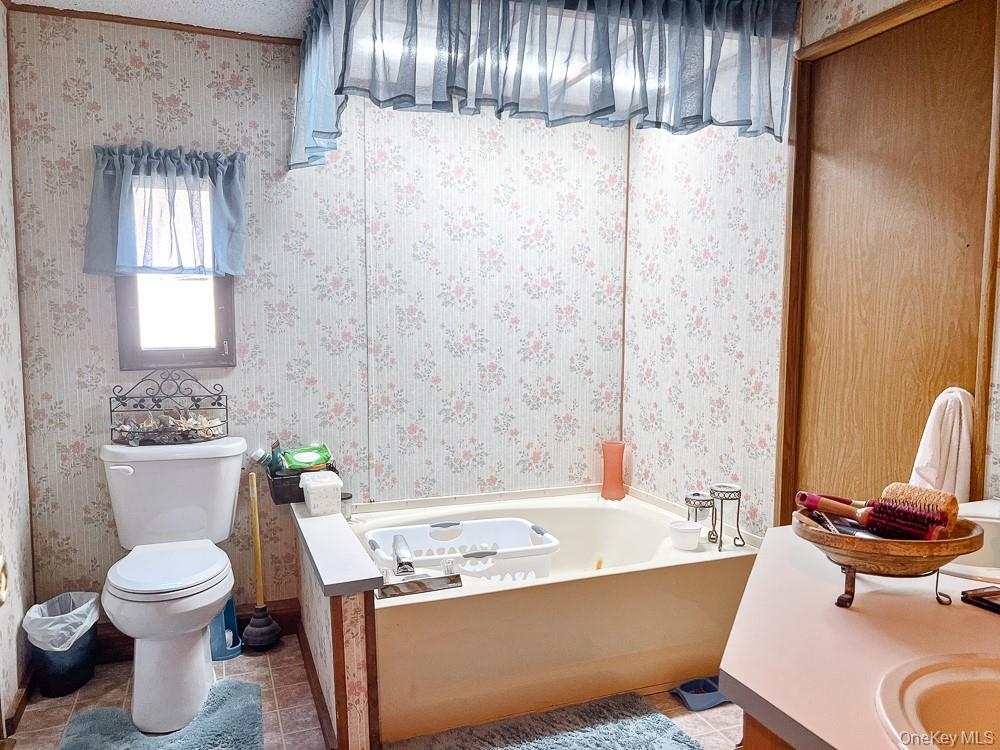 166 Seeman Road Property Photo 18