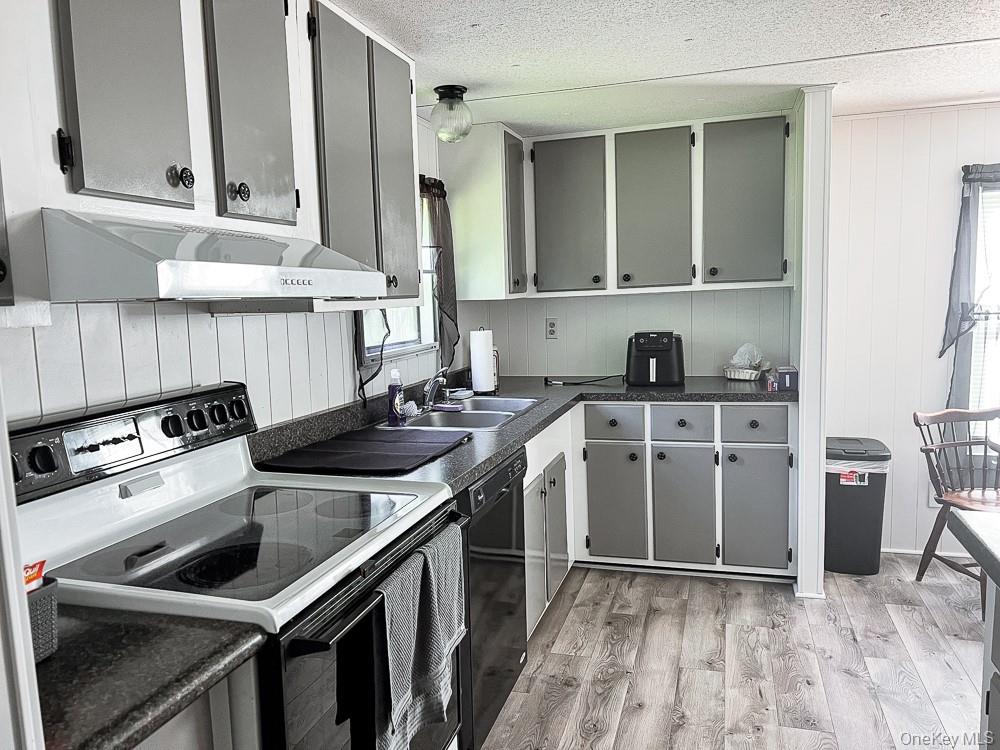 166 Seeman Road Property Photo 39