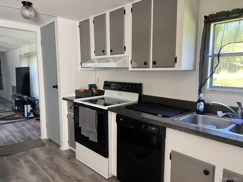 166 Seeman Road Property Photo 40