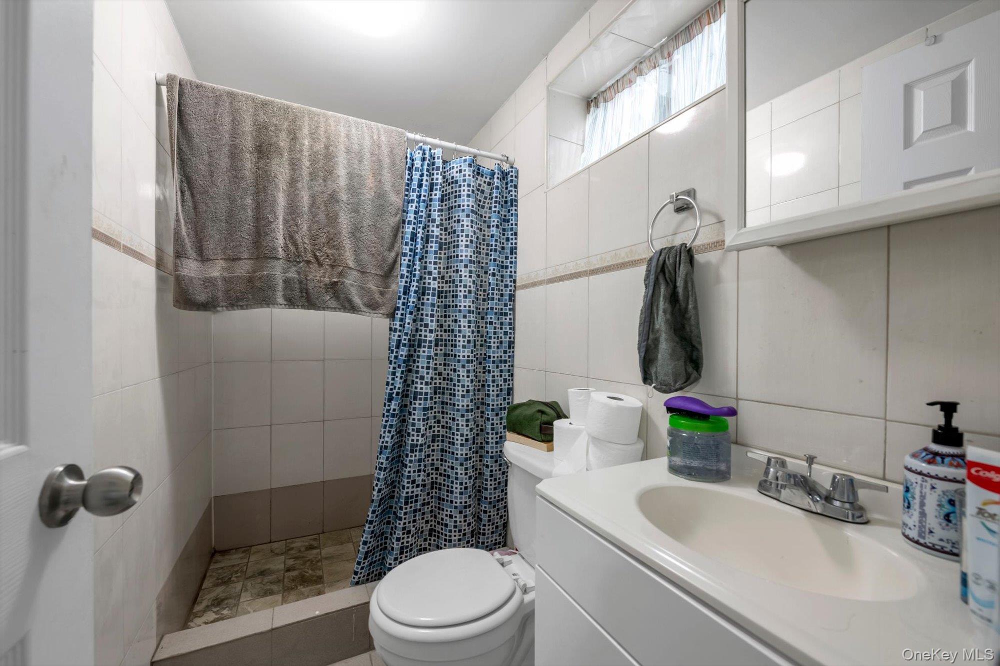 33-25 88th Street Property Photo 17