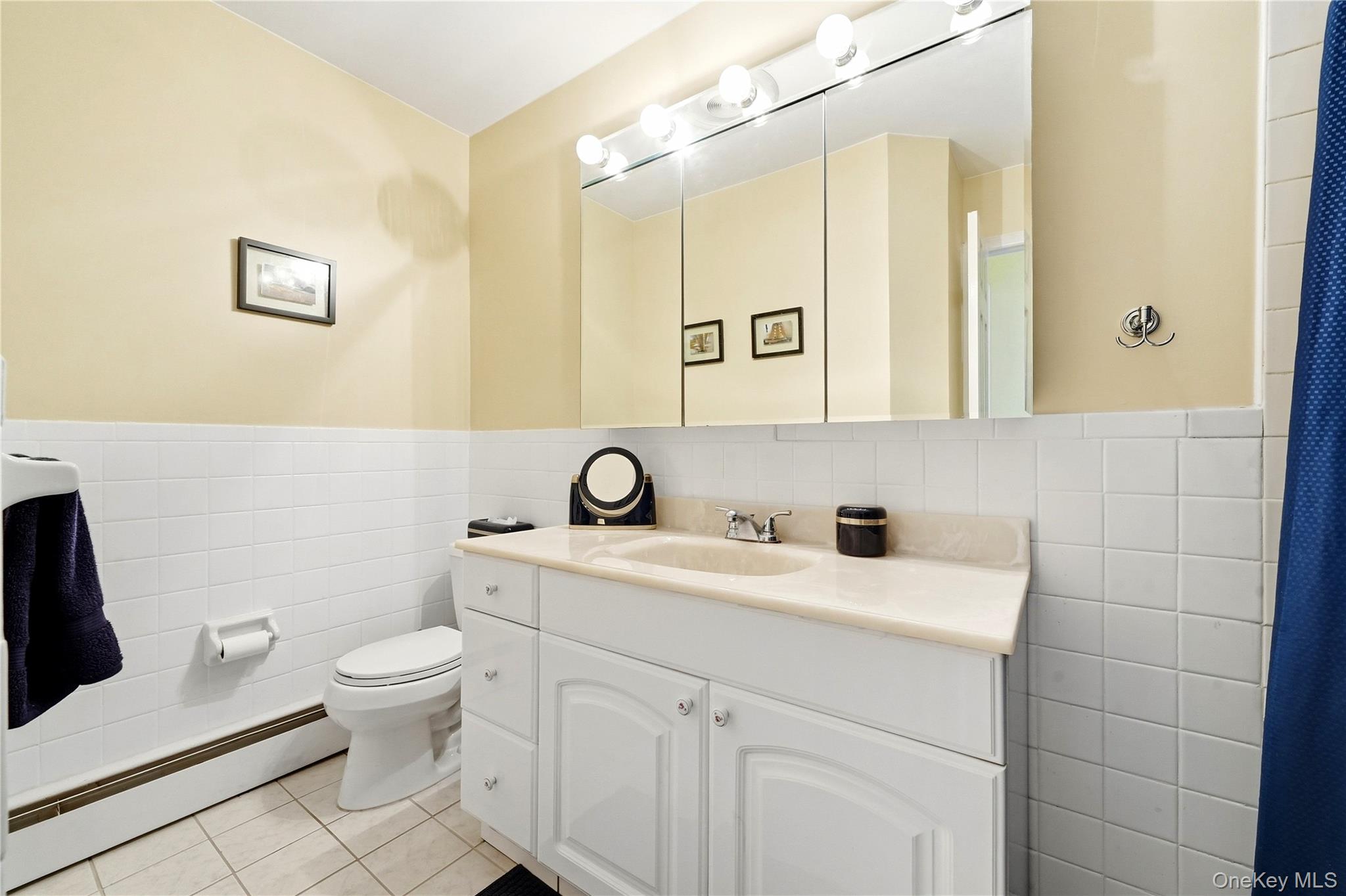 121 Drake Court Property Photo 14