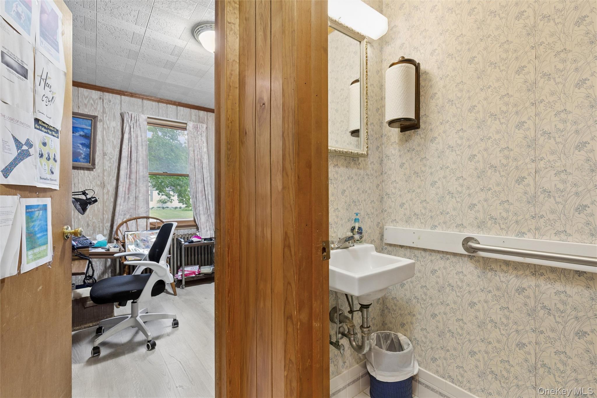 86 Log Road Property Photo 22