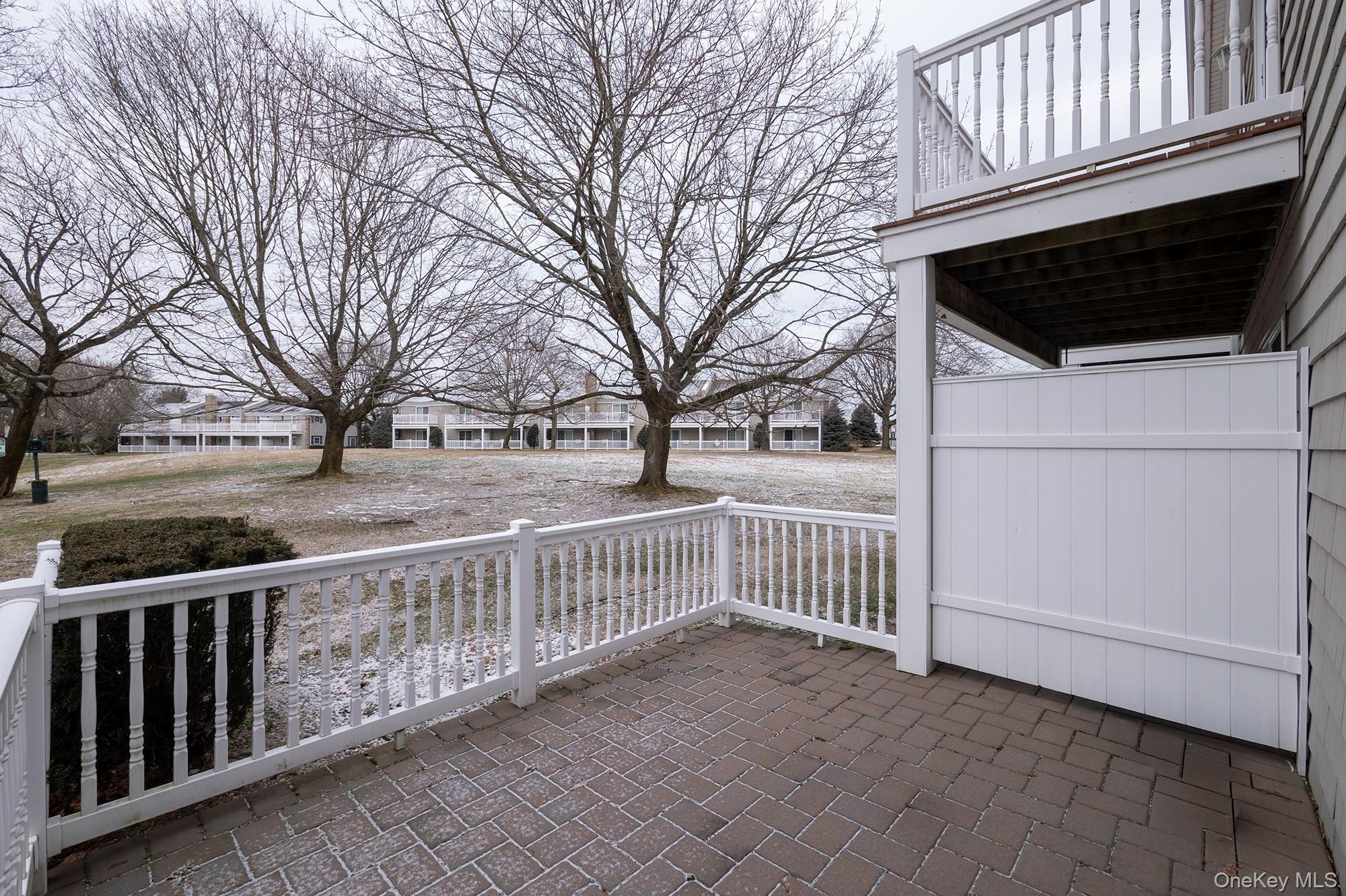 184 Hallock Road 1i1 Property Photo 13