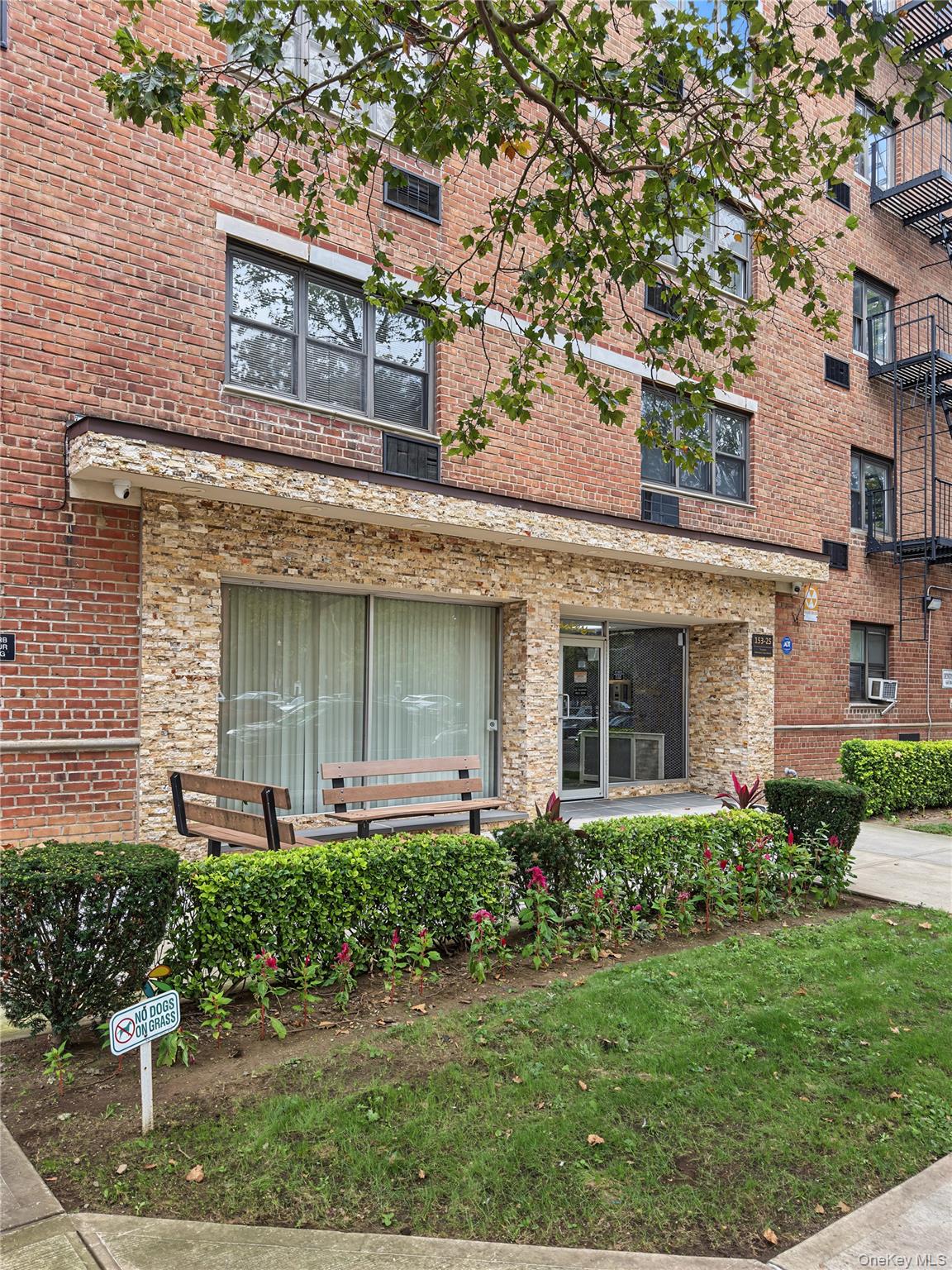 153-25 88th Street 3a Property Photo 1