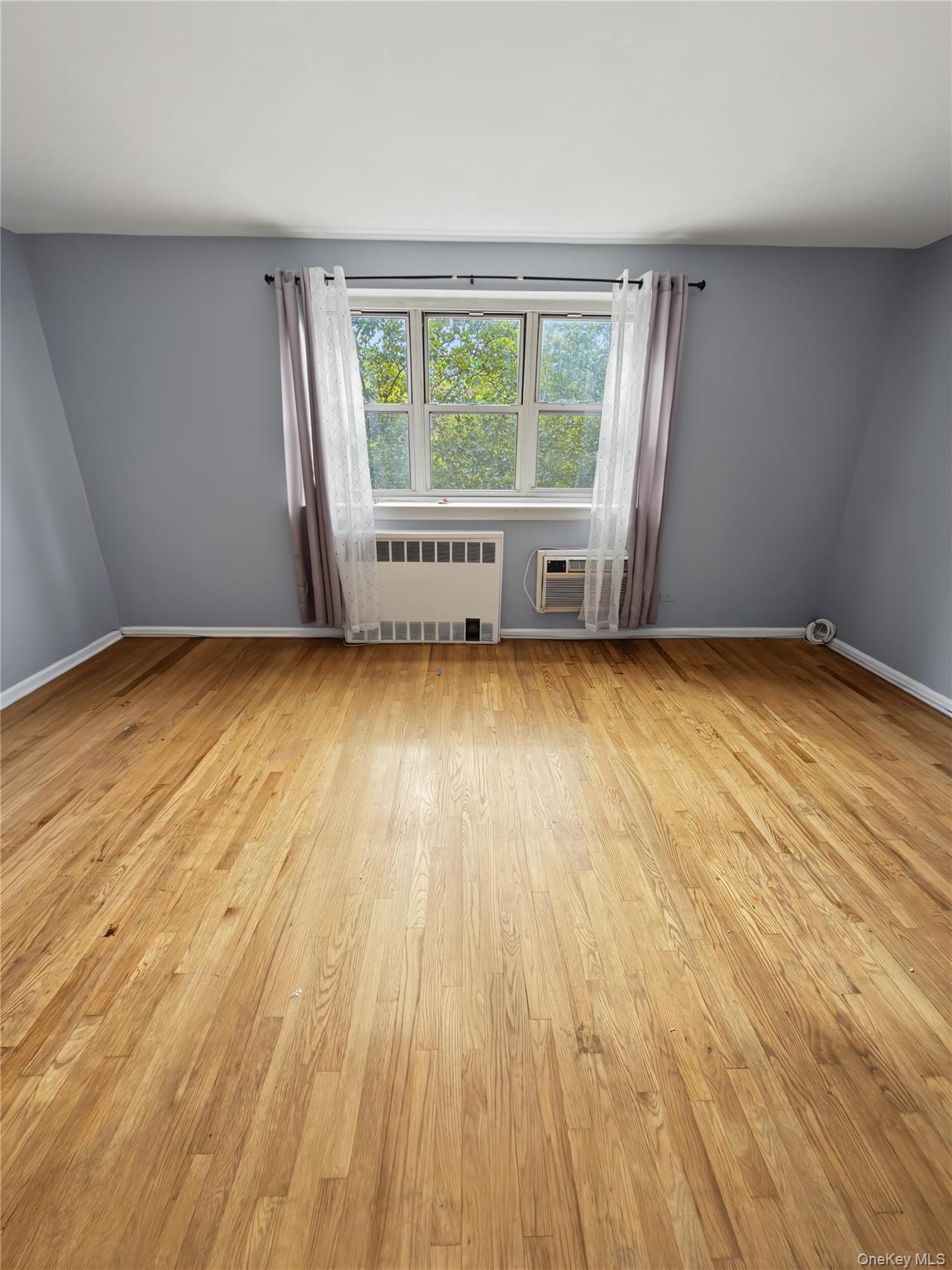 153-25 88th Street 3a Property Photo 2