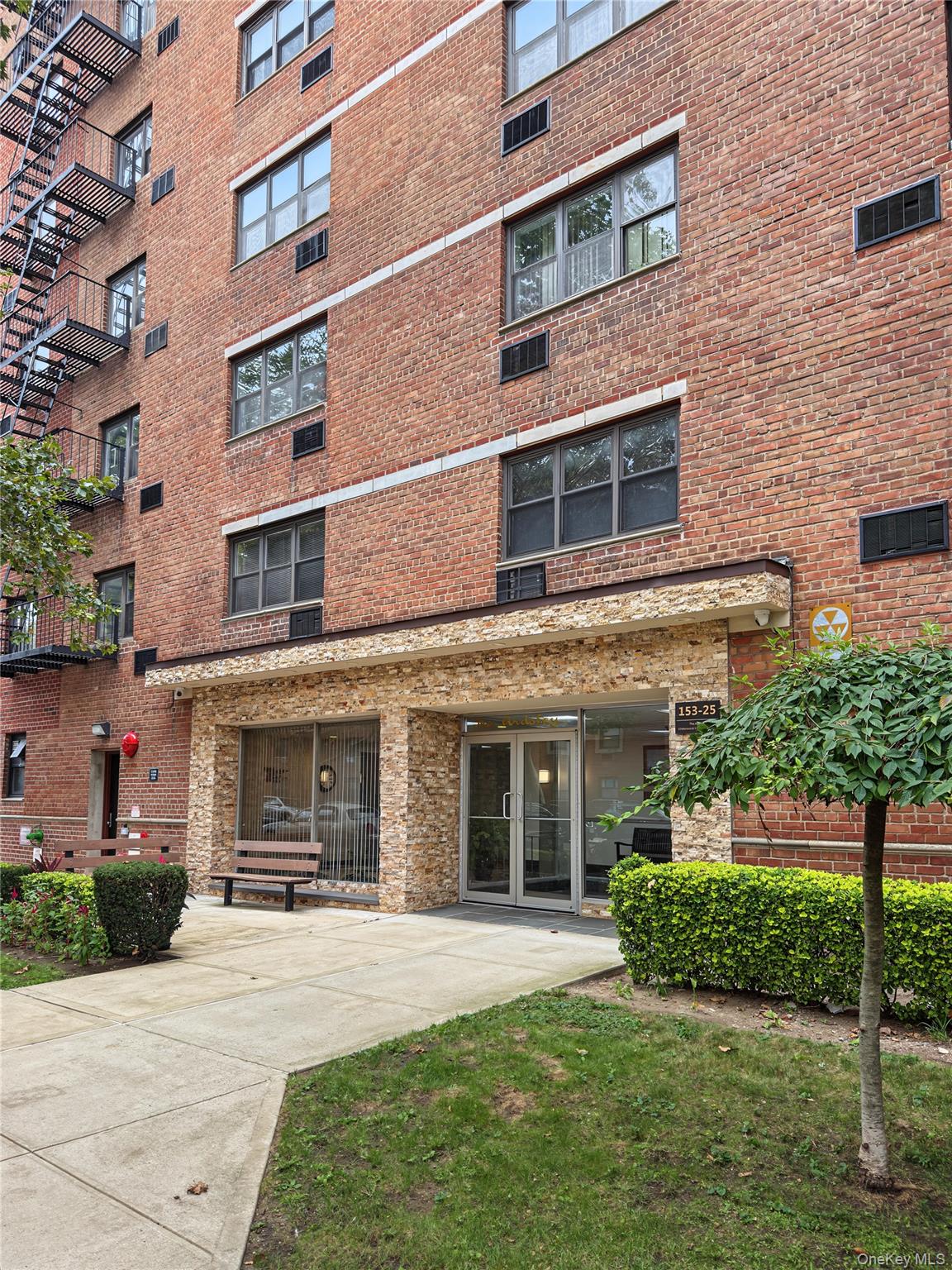 153-25 88th Street 3a Property Photo 23