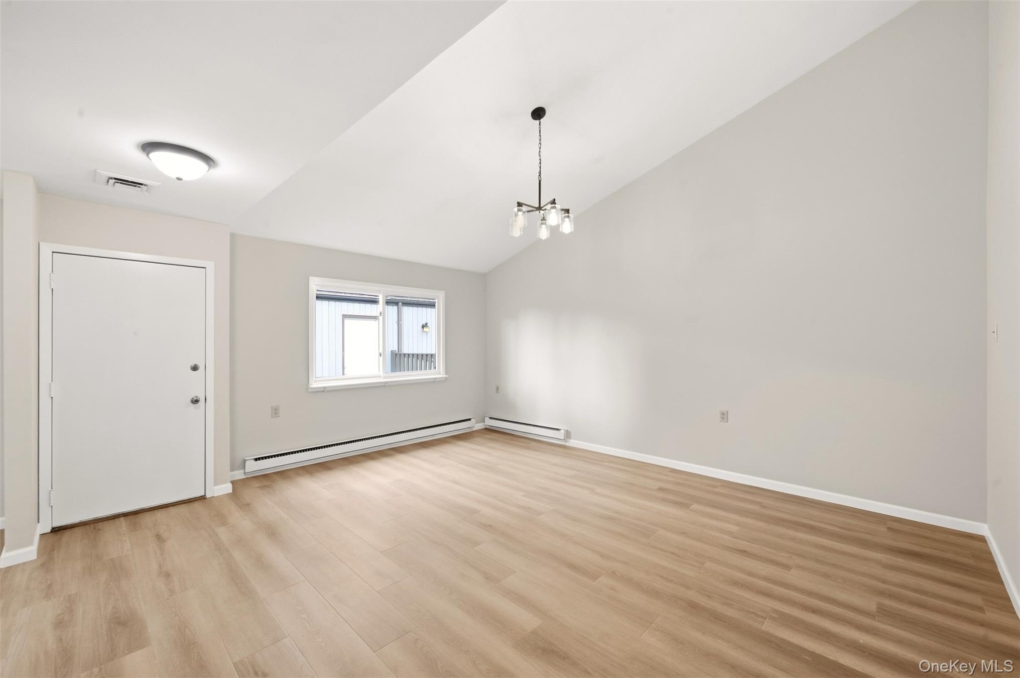 209 Strathmore Gate Drive Property Photo 7