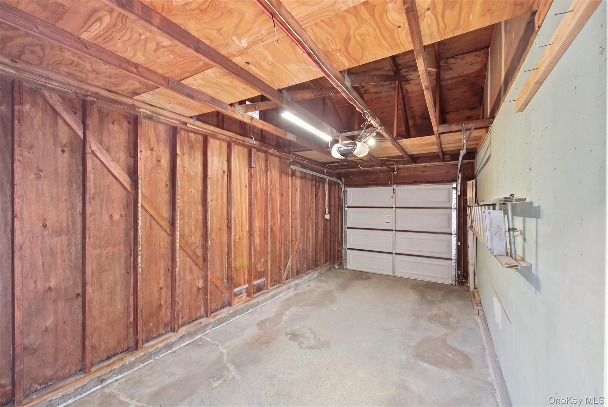 209 Strathmore Gate Drive Property Photo 27