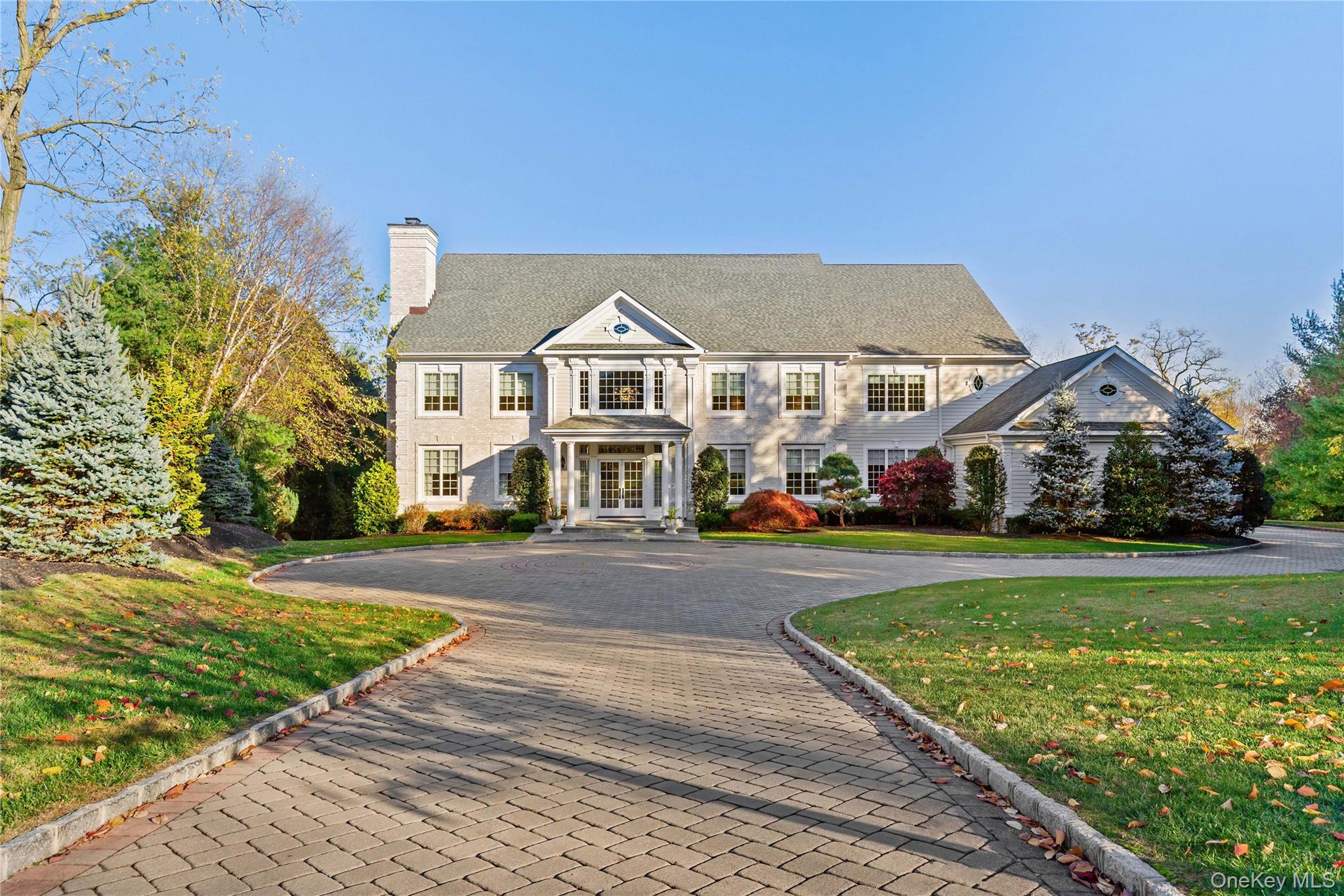 15 Knightsbridge Manor Road Property Photo 1