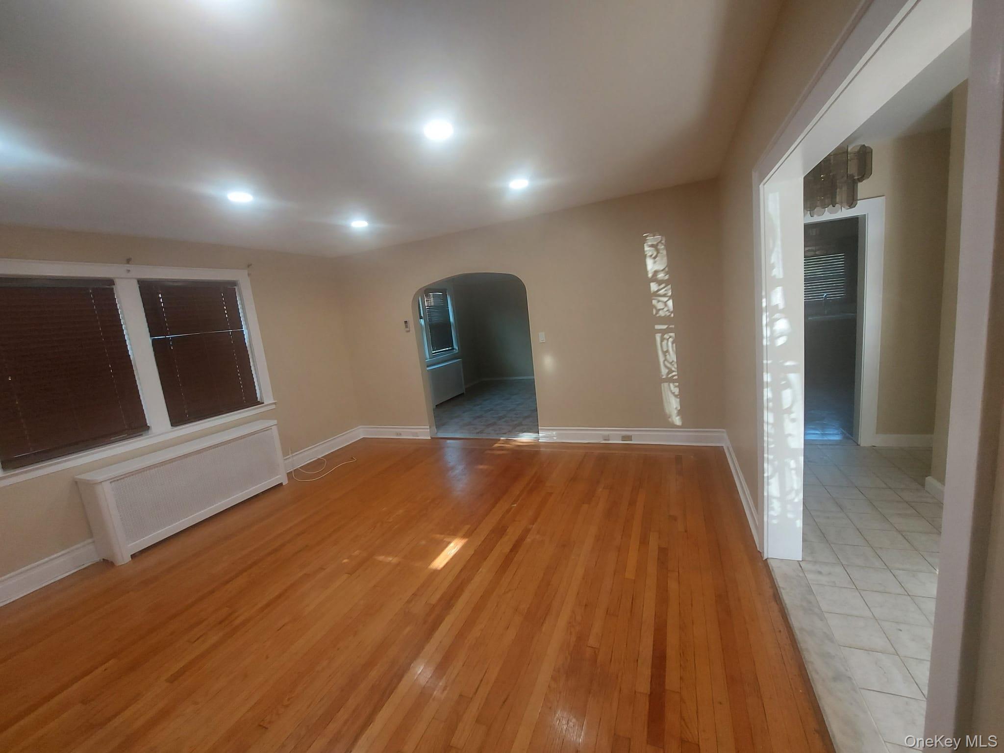 368 Packman Avenue Property Photo 3