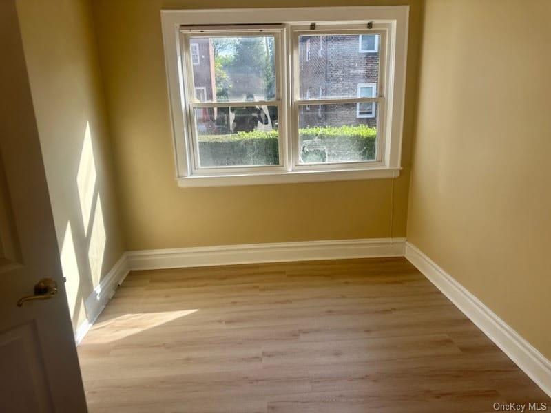 368 Packman Avenue Property Photo 11