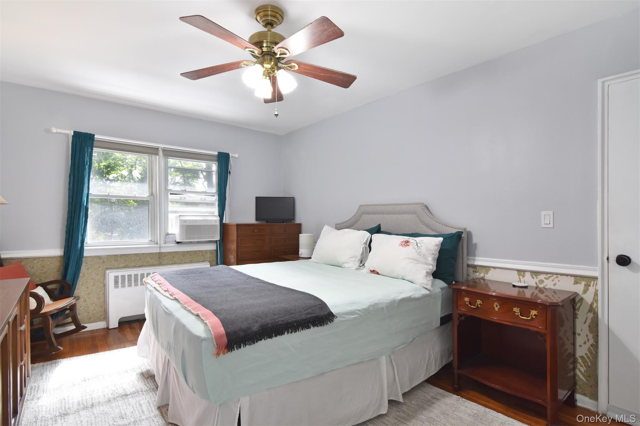 140 N Broadway L-4 Property Photo 10
