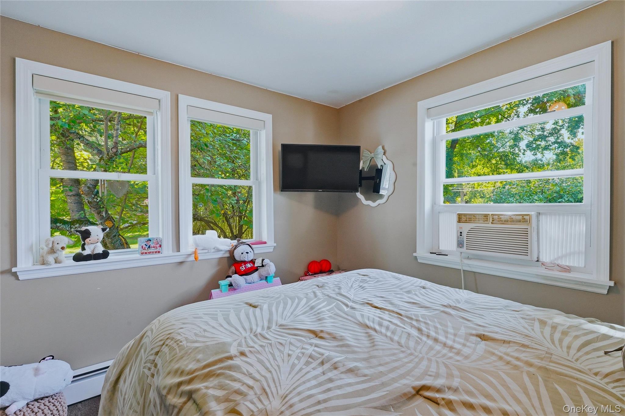 280 Noxon Road Property Photo 18