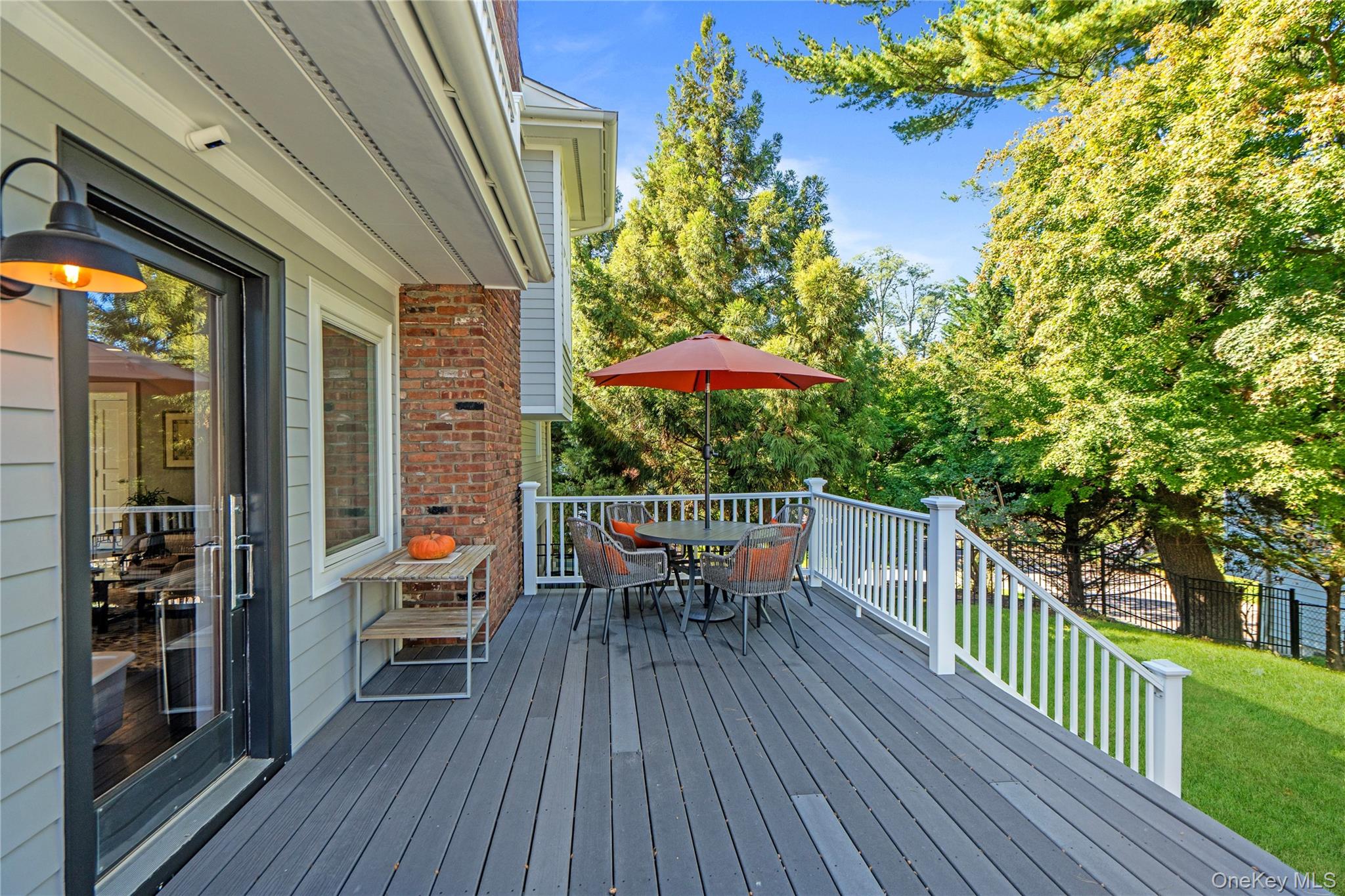646 The Concourse Property Photo 33