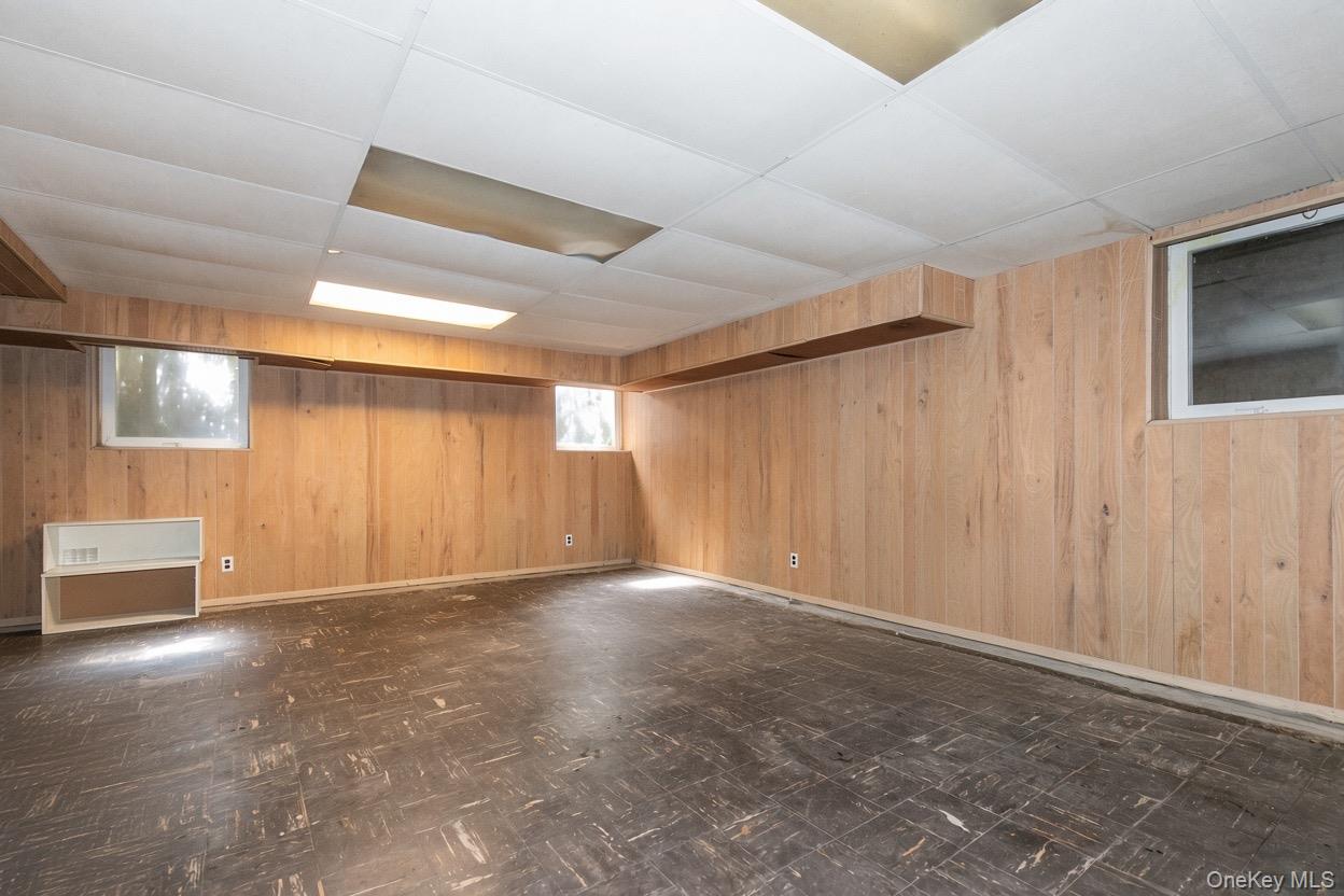 85 Oxford Boulevard Property Photo 19