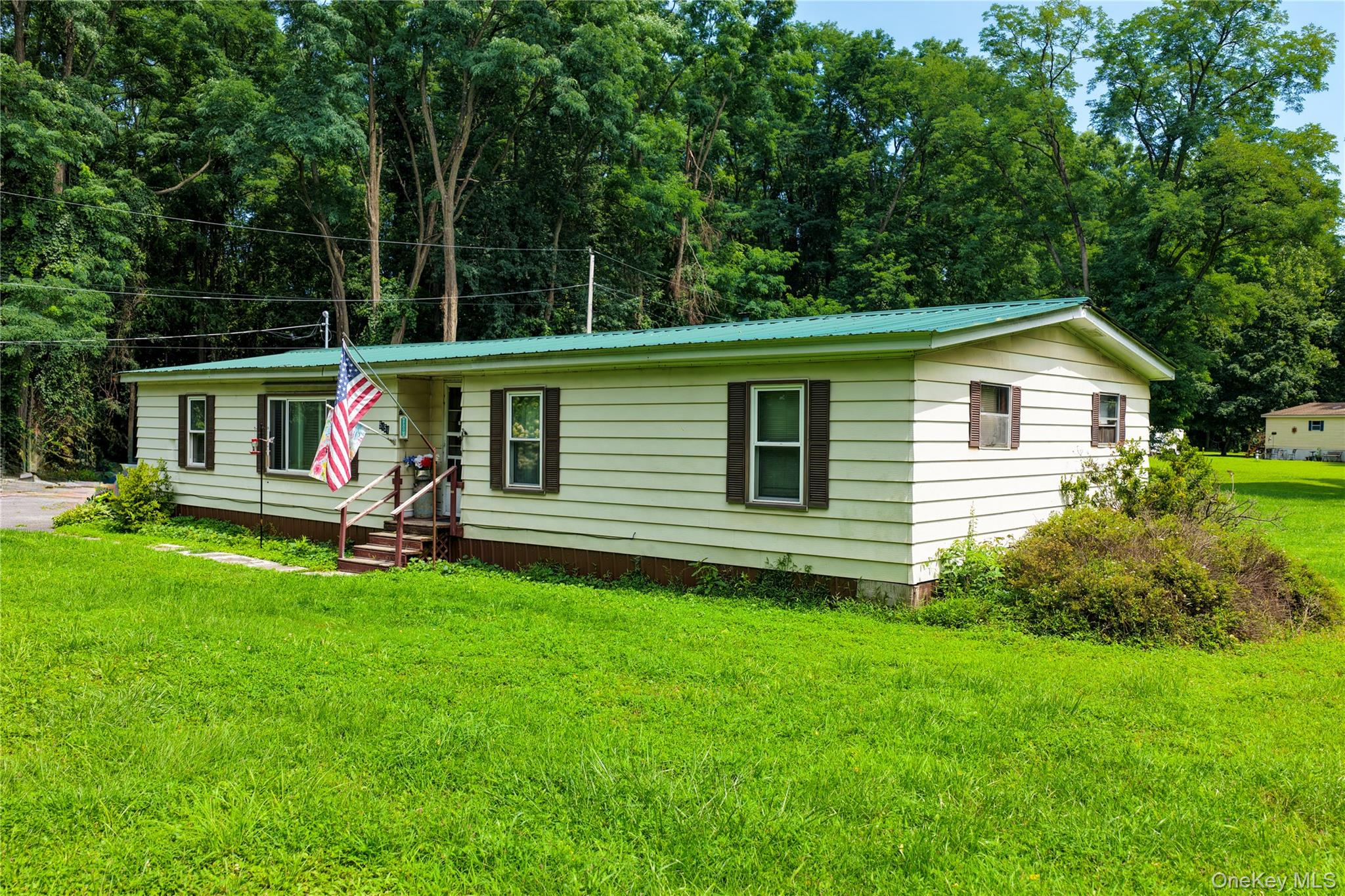 5454 Cauterskill Road Property Photo 2
