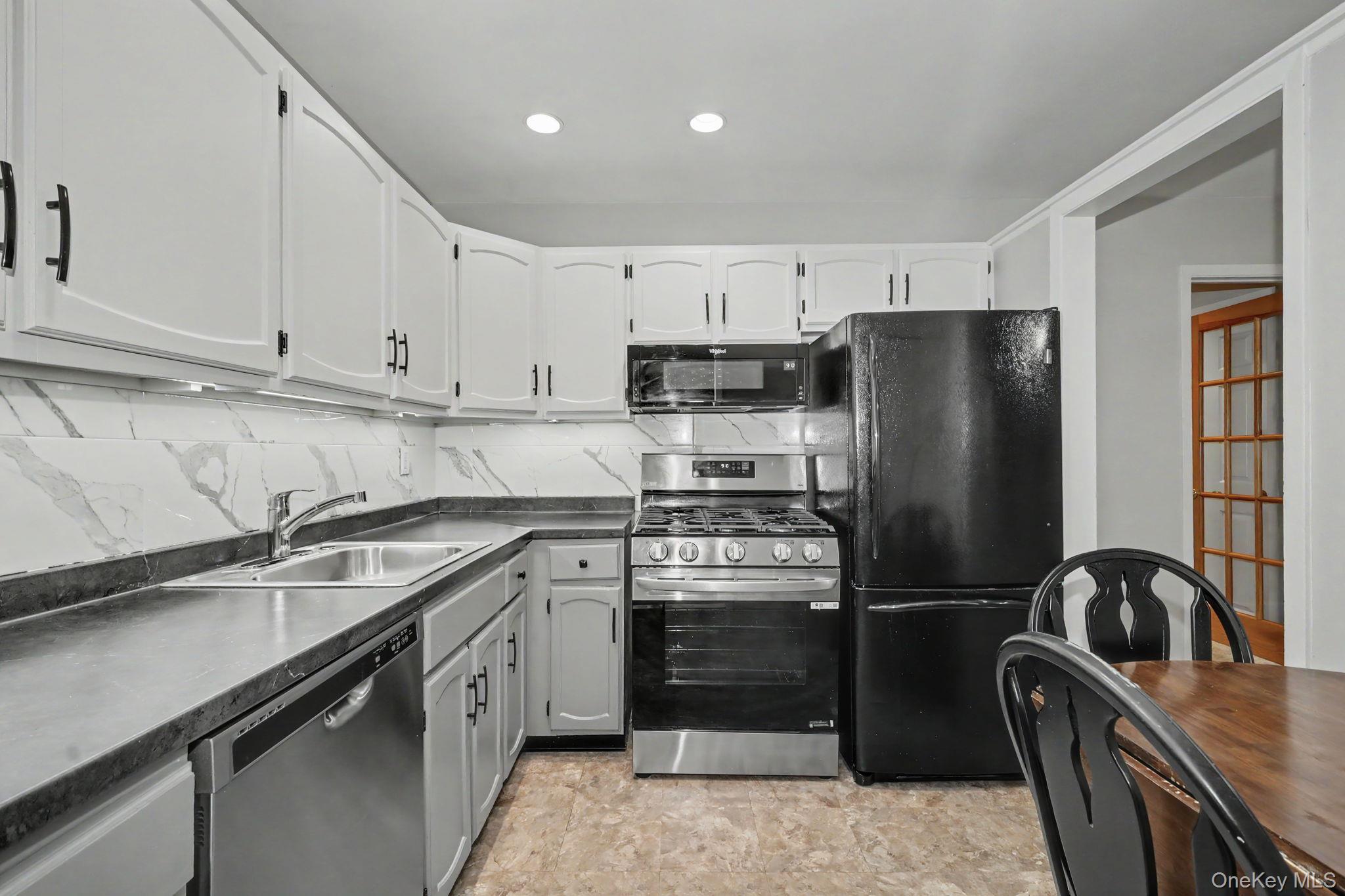 13 Scenic Drive L Property Photo 15