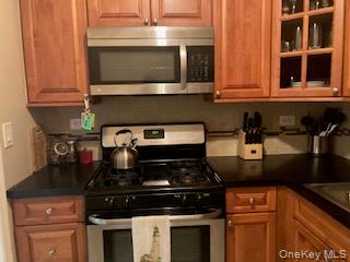 522 Shore Road 3s Property Photo 3