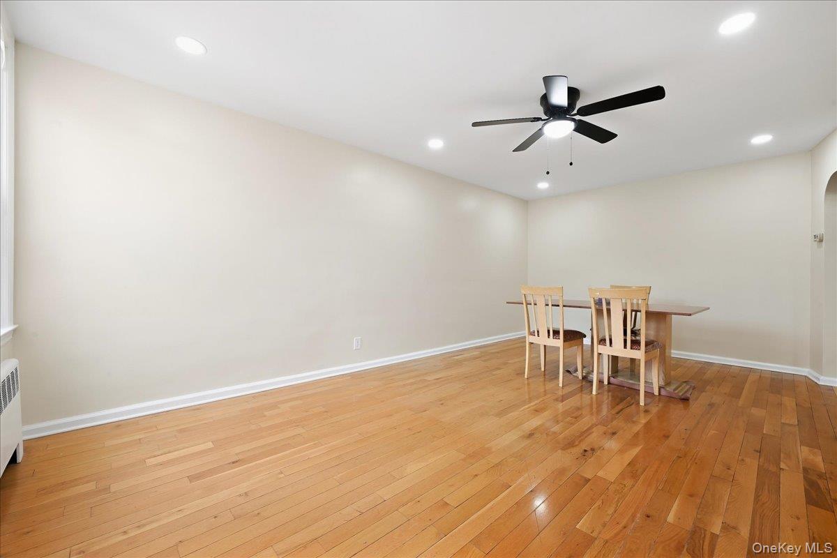 87-68 Little Neck Parkway Property Photo 5