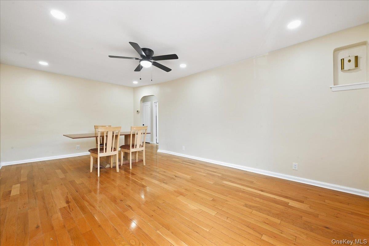 87-68 Little Neck Parkway Property Photo 8