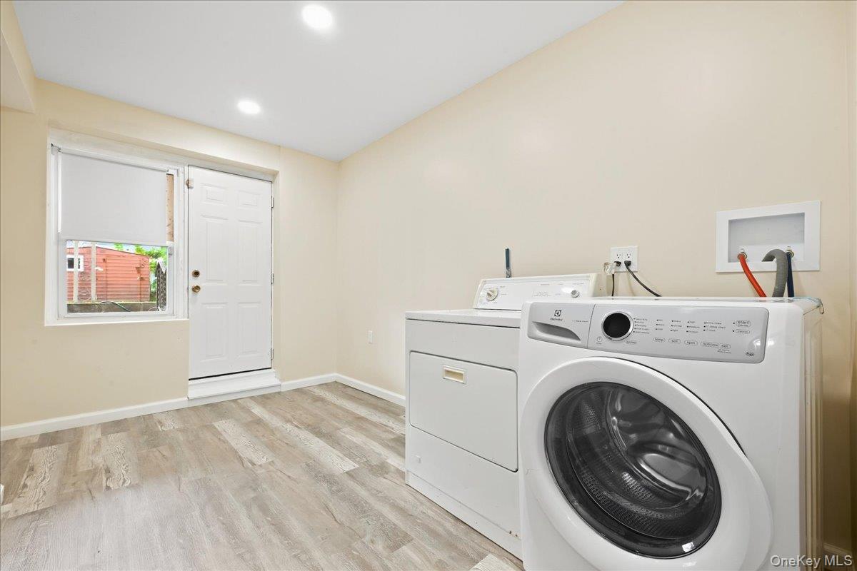 87-68 Little Neck Parkway Property Photo 25