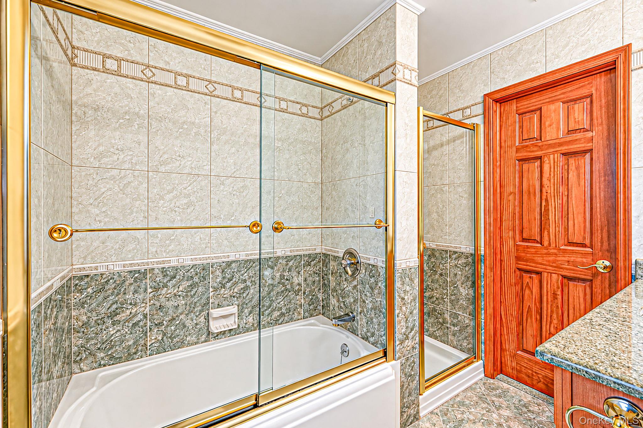 719 3rd Street Property Photo 11