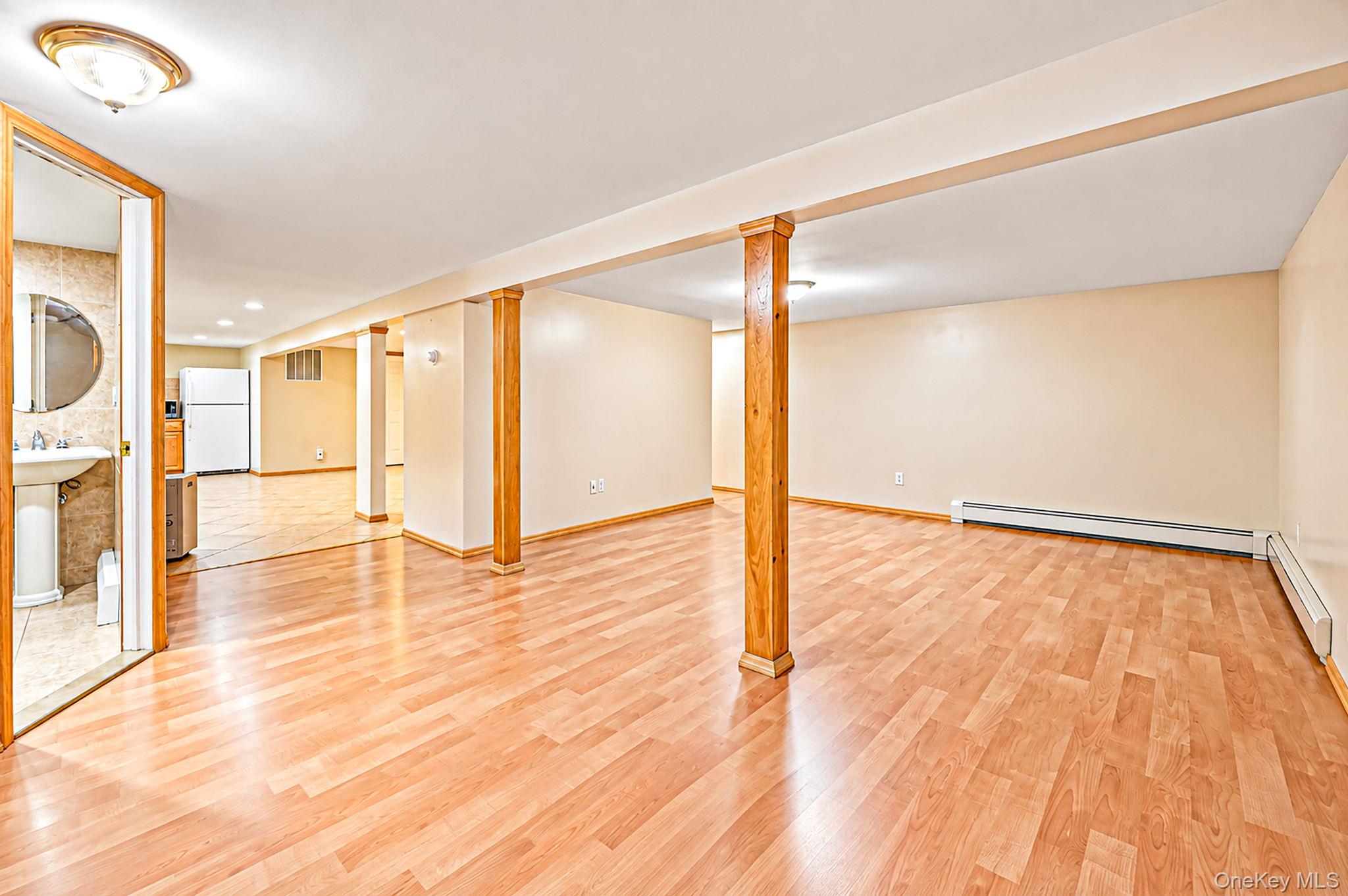 719 3rd Street Property Photo 14