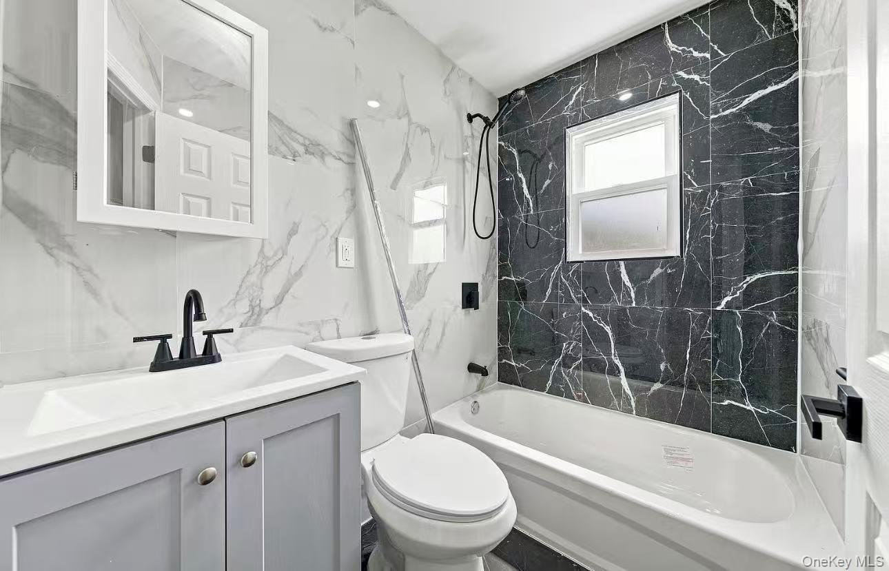 13714 Bedell Street Property Photo 1