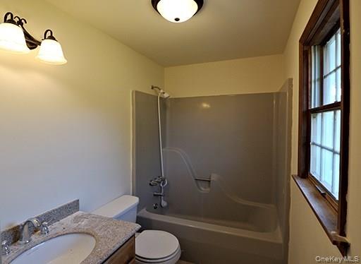 5651 Searsville Road Property Photo 9