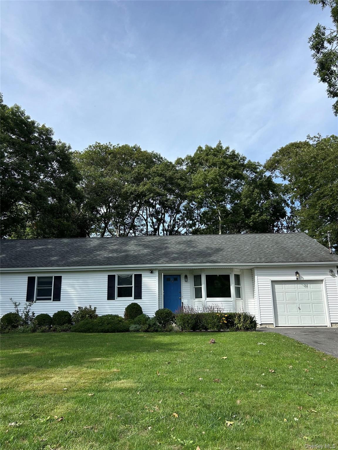 32 Homewood Drive Property Photo 1