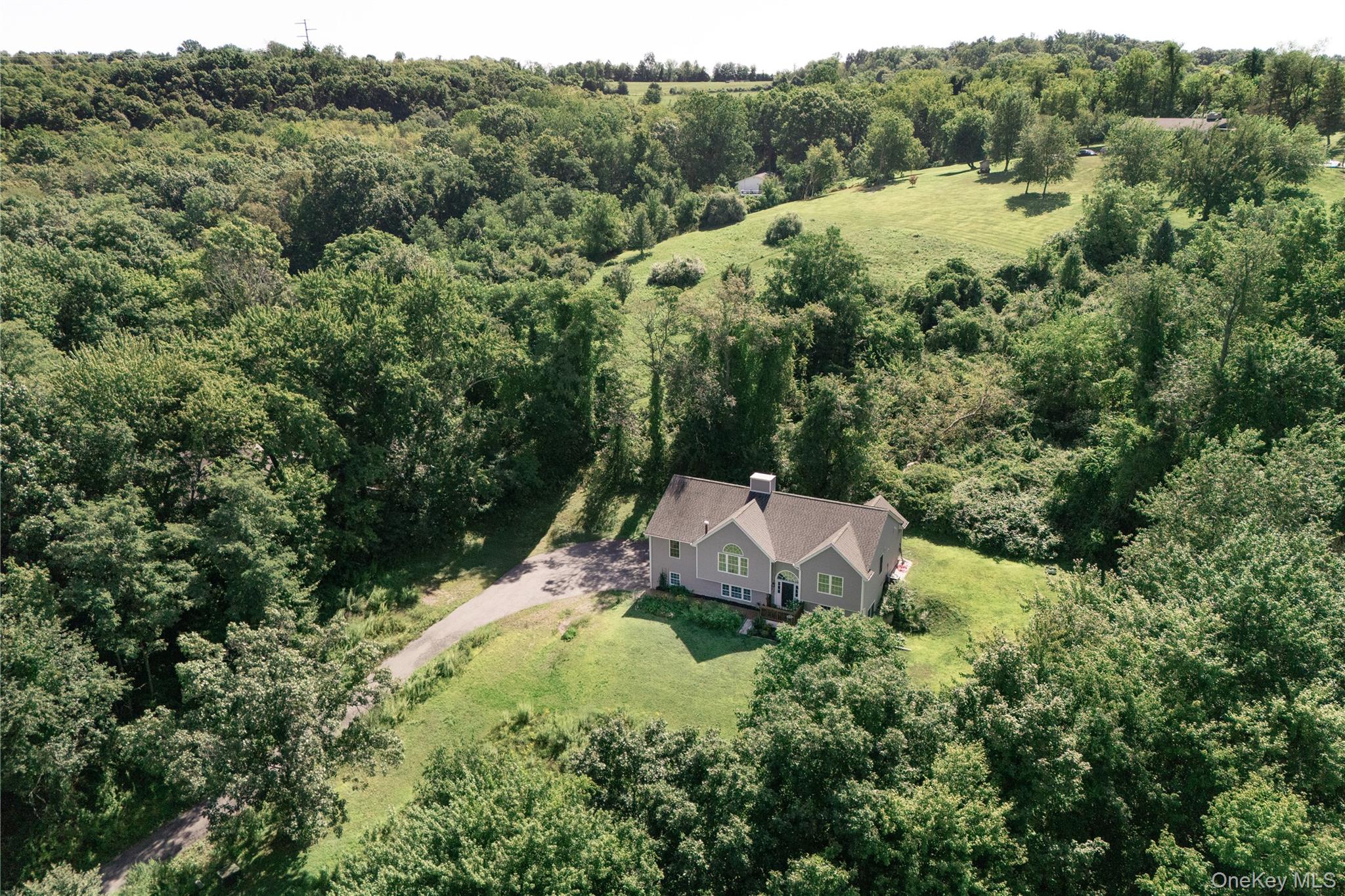 678 Plass Road Property Photo 1