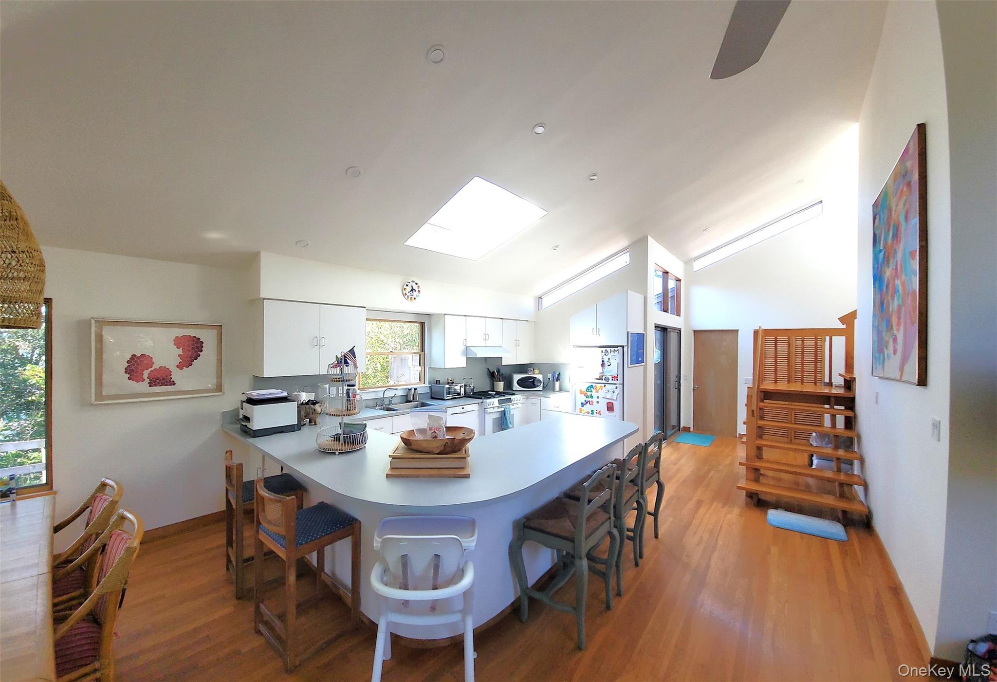 63 Holly Walk Property Photo 3
