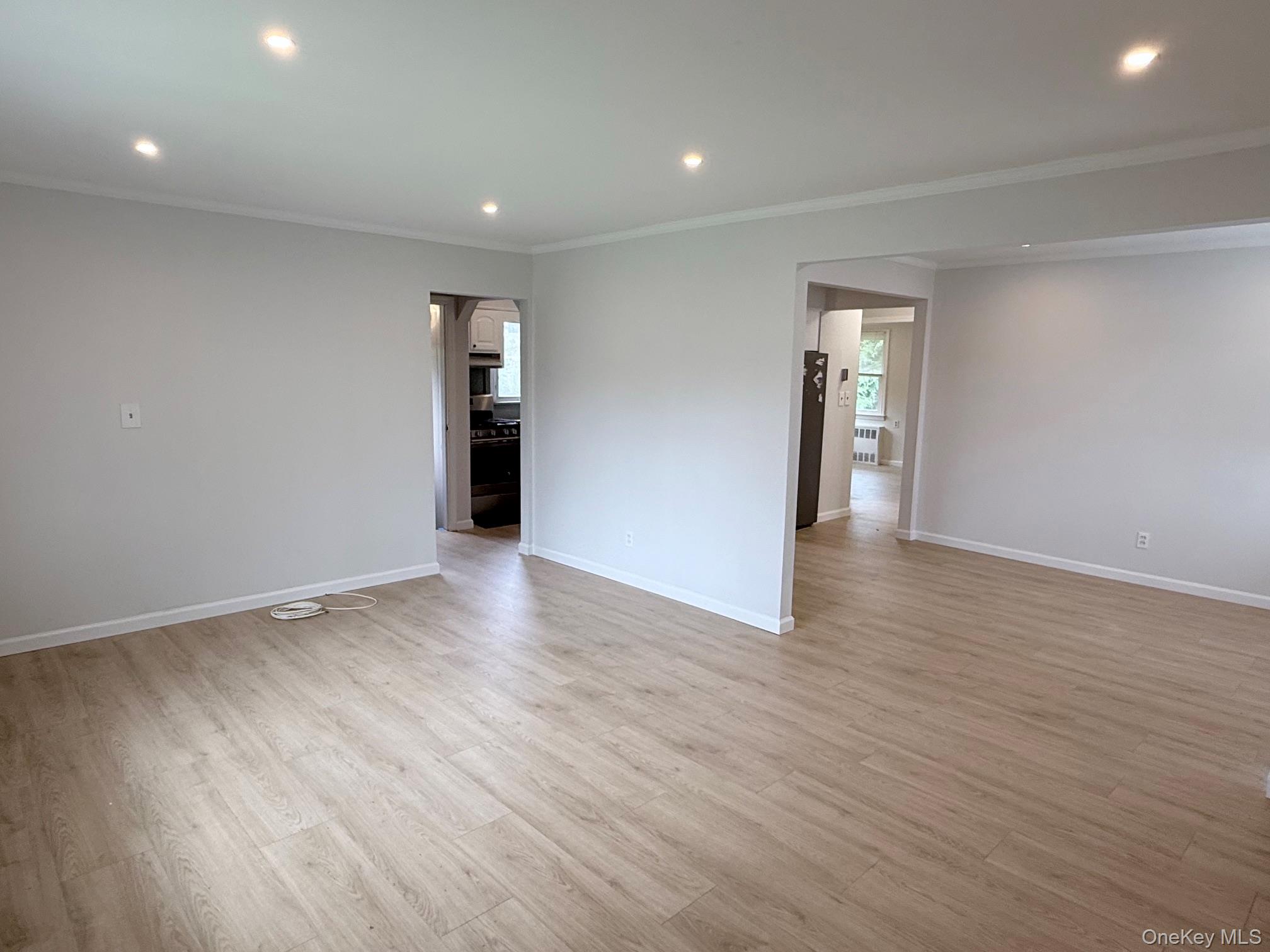 220 Manhattan Avenue 1 Property Photo 5