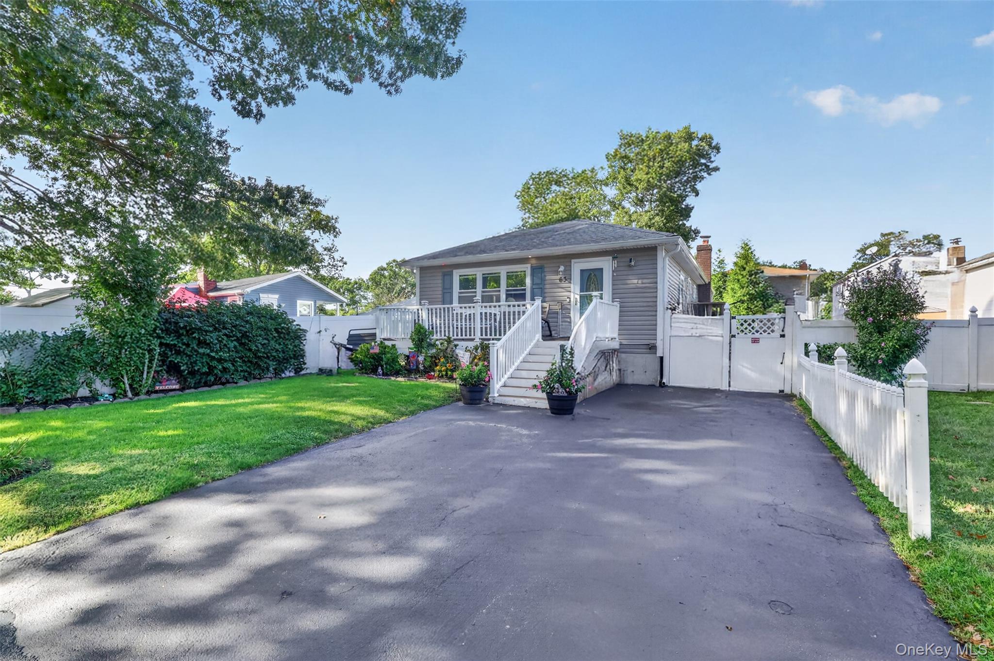 63 4th Street Property Photo 2