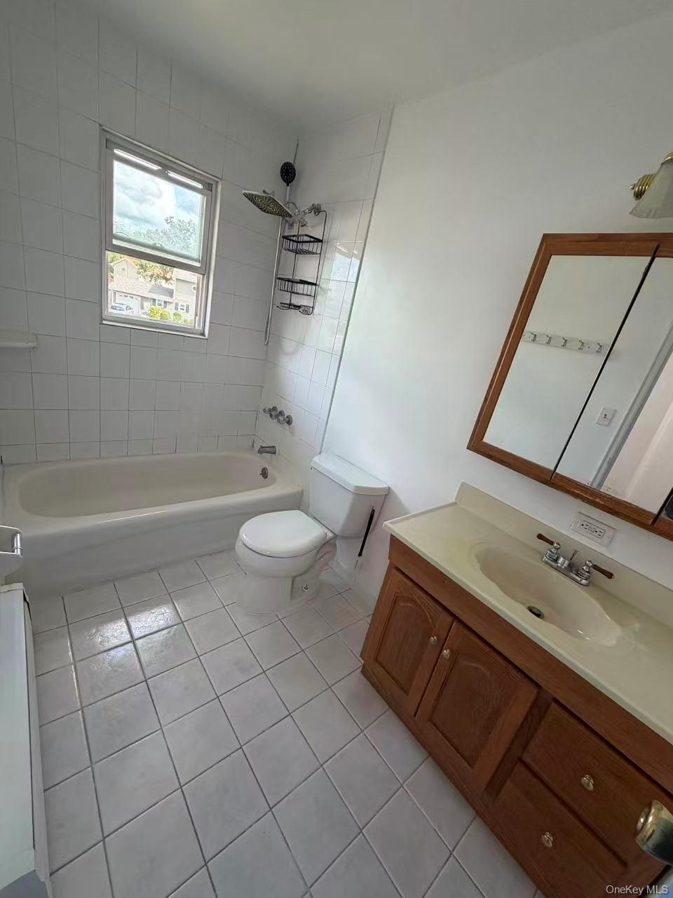 16 Ave J Property Photo 13