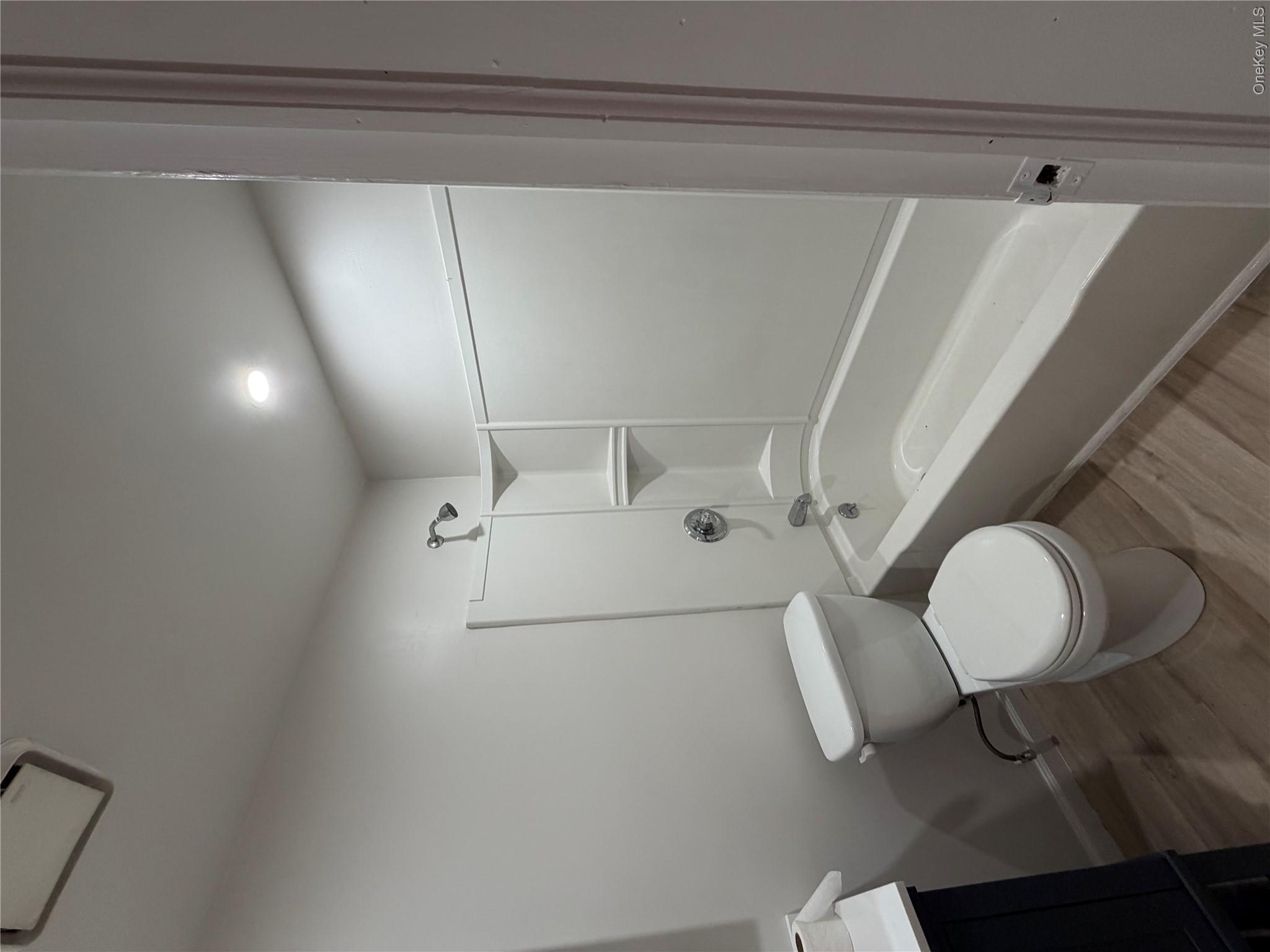 465 Main 6 Property Photo 10