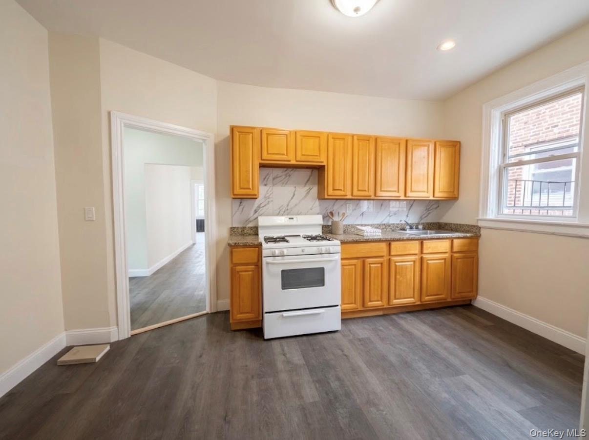 9 Morningside Avenue 2F Property Photo 1
