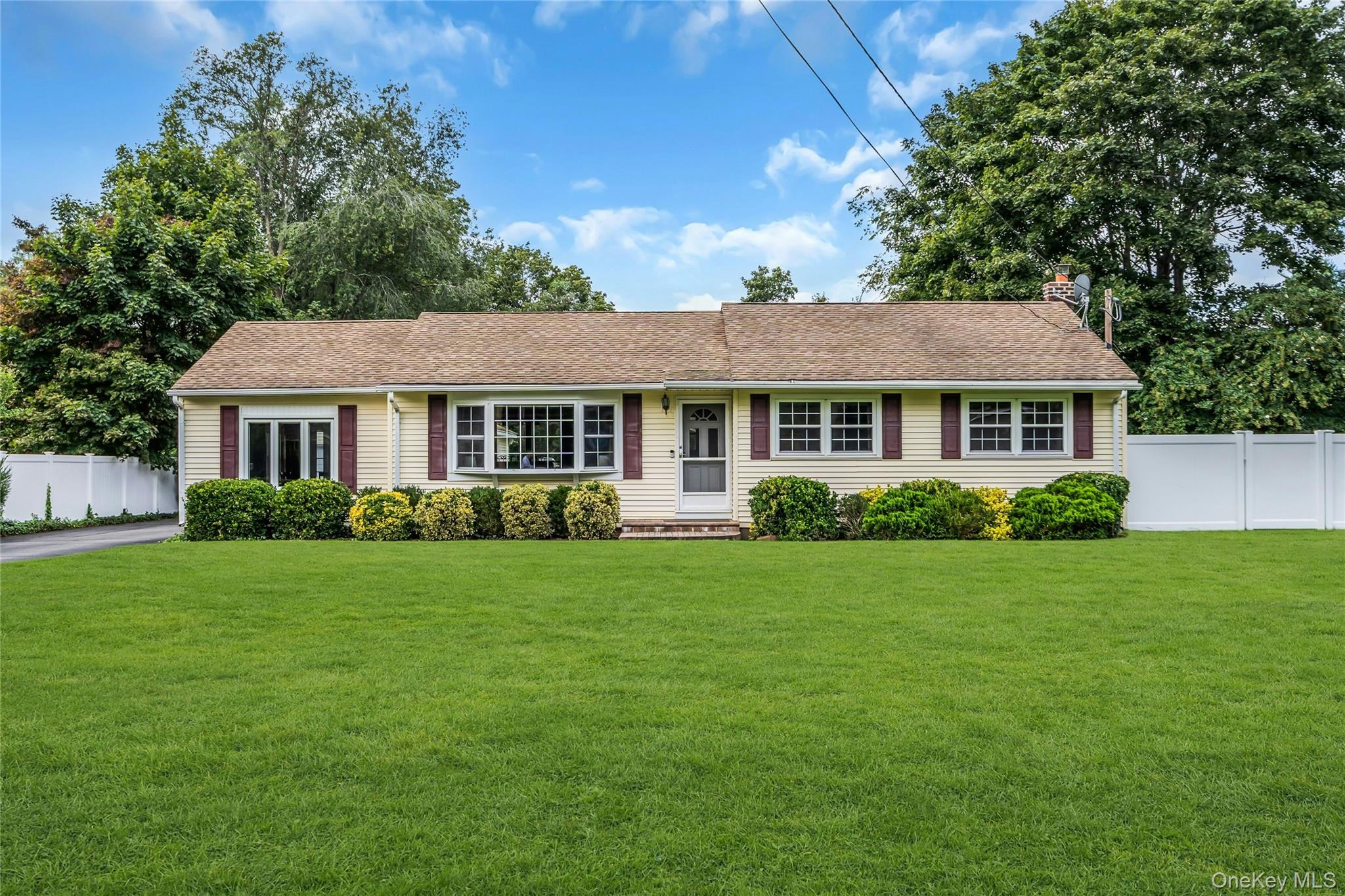 168 Cambon Avenue Property Photo 1