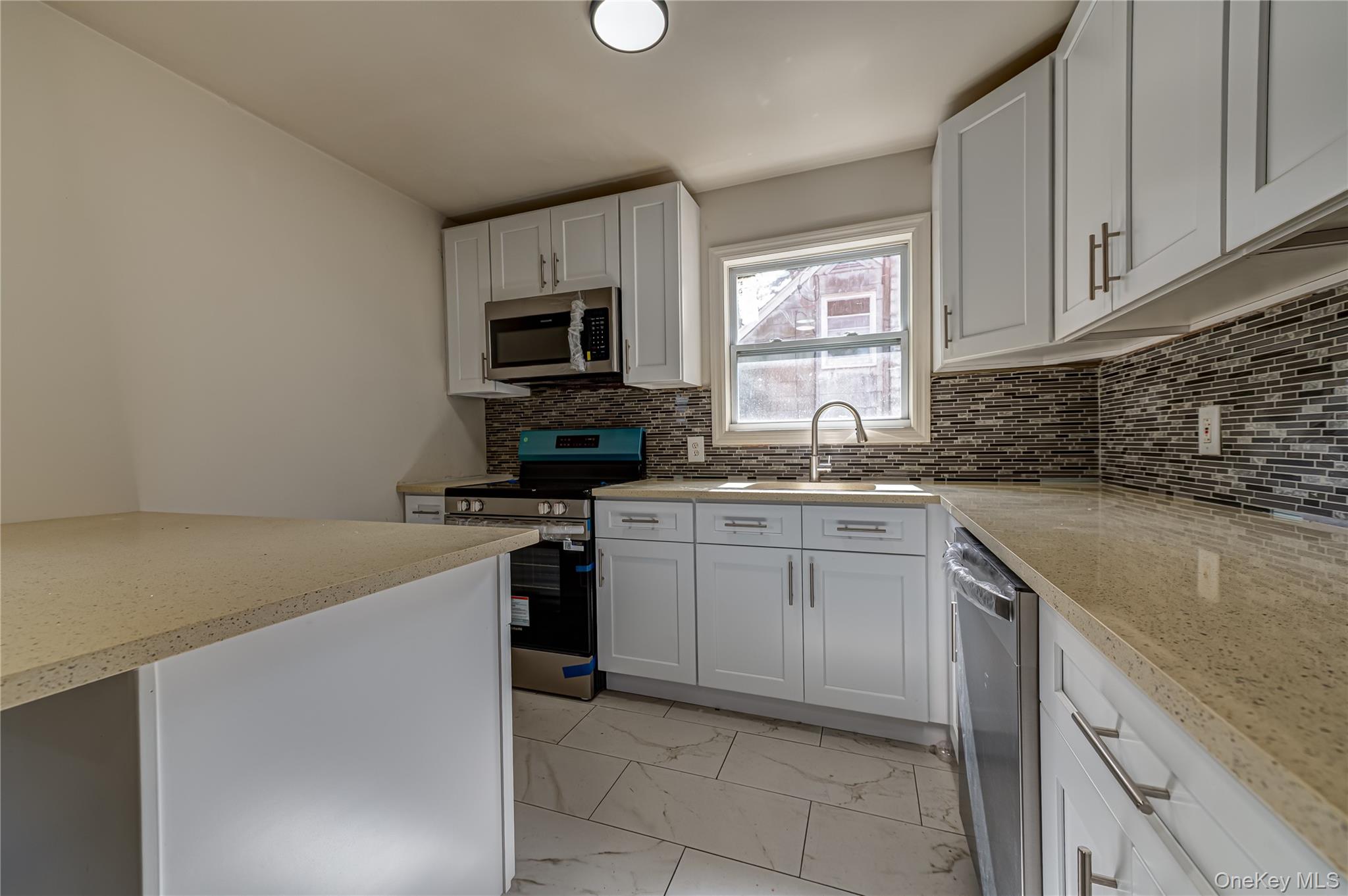 84 N 17th Street Property Photo 9