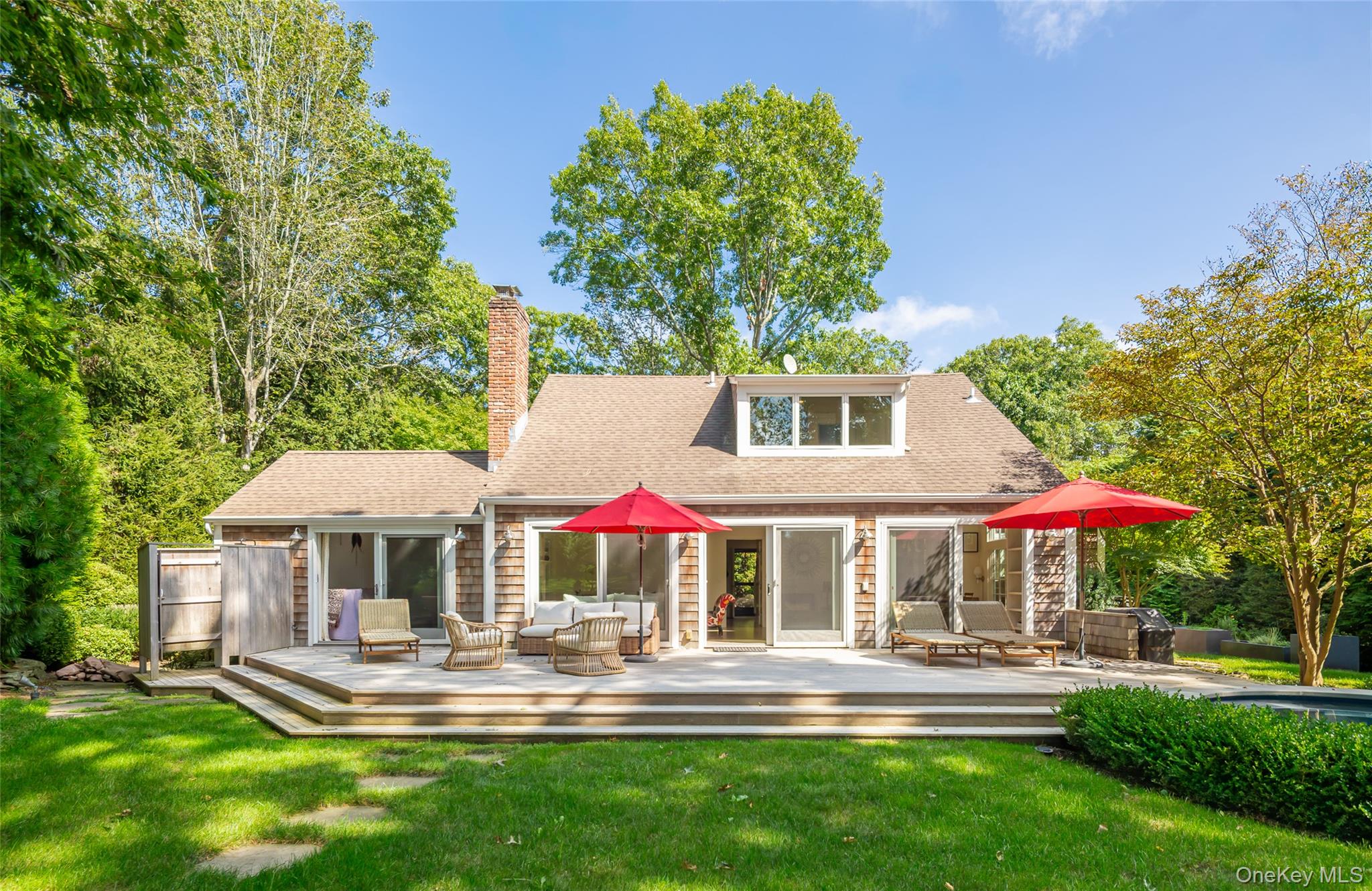 229 Water Mill Towd Road Property Photo 2