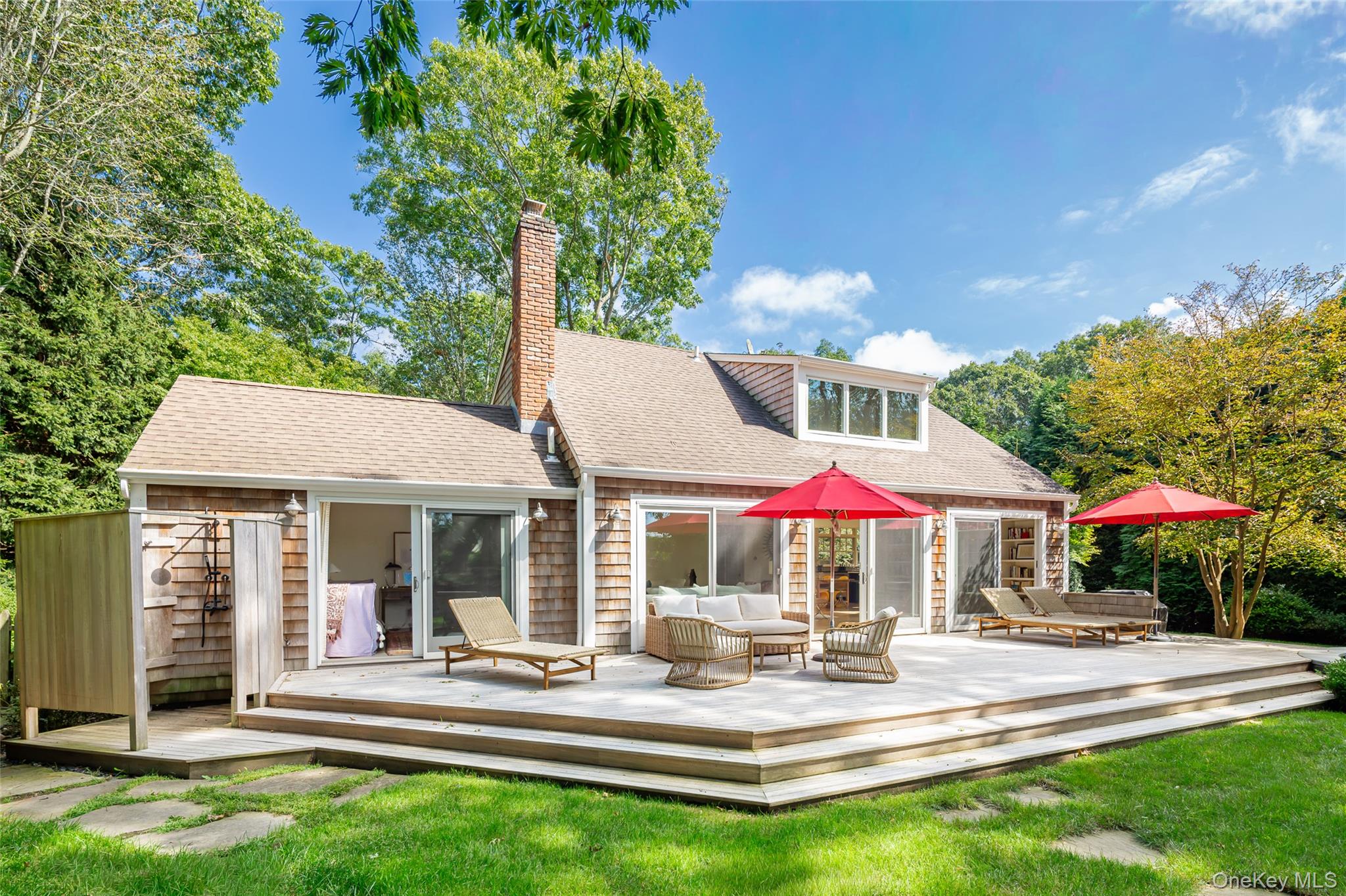 229 Water Mill Towd Road Property Photo 3