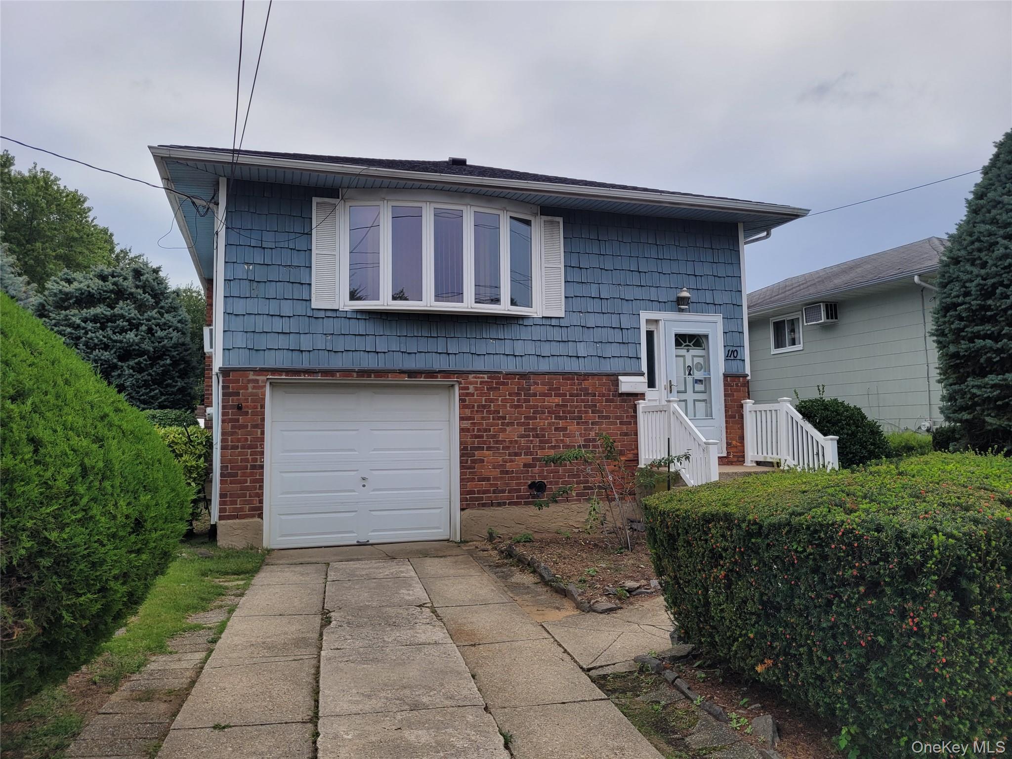 110 Crest Avenue Property Photo 1